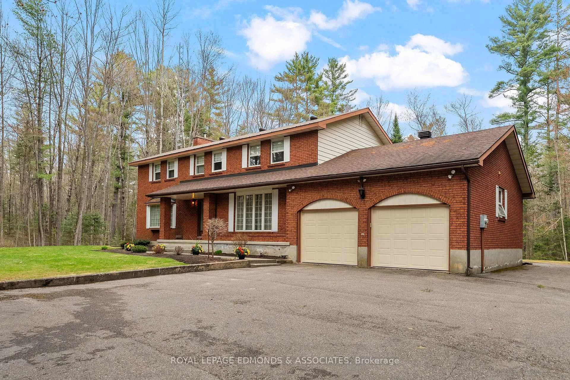 Front of 1452 B Line Road