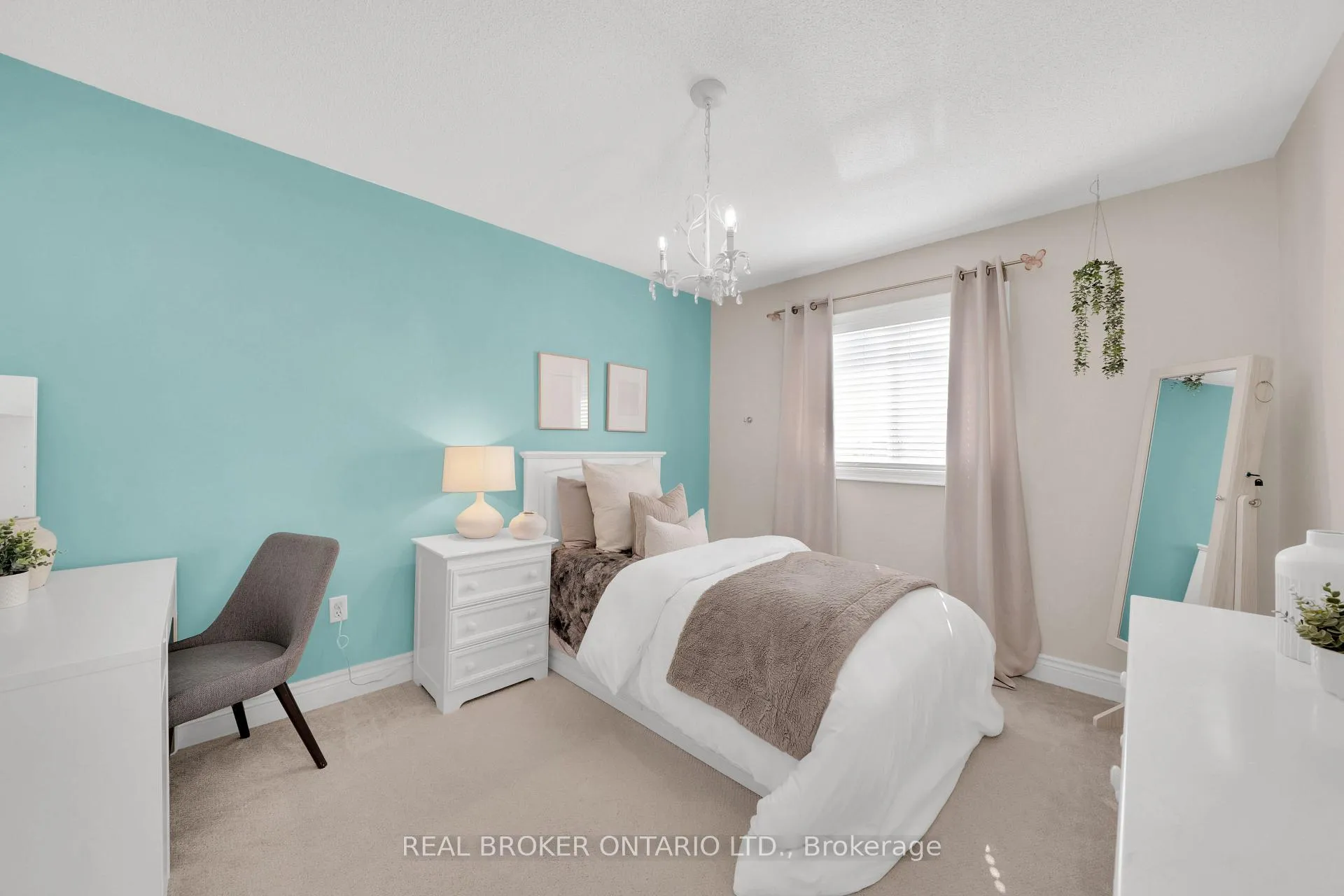 Photo 20 of 217 Ellis Crescent, Milton, Dempsey — HOMEH