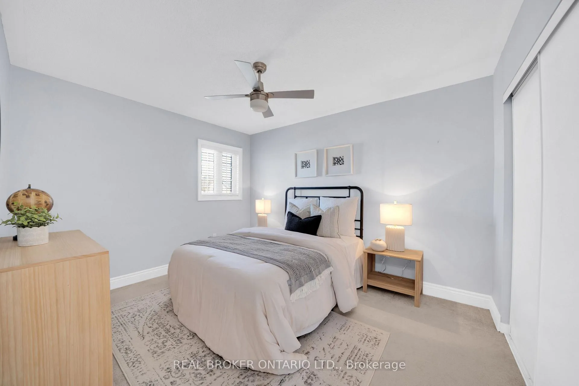 Photo 24 of 217 Ellis Crescent, Milton, Dempsey — HOMEH