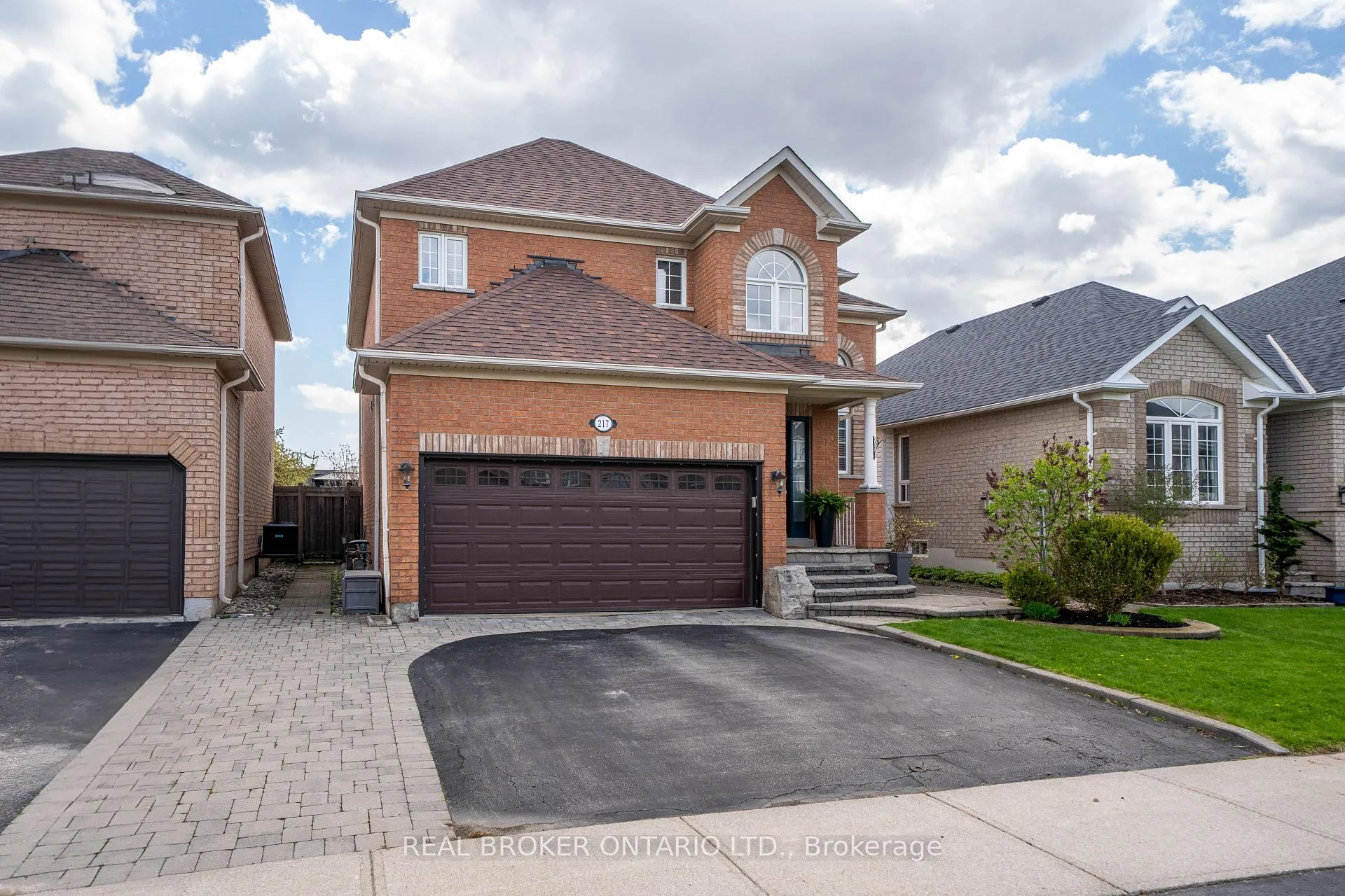 Photo 40 of 217 Ellis Crescent, Milton, Dempsey — HOMEH