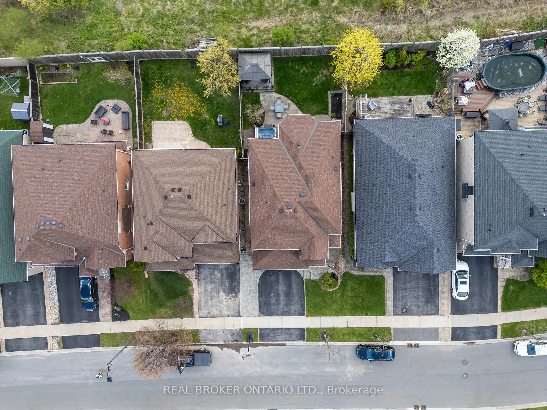 Photo 41 of 217 Ellis Crescent, Milton, Dempsey — HOMEH