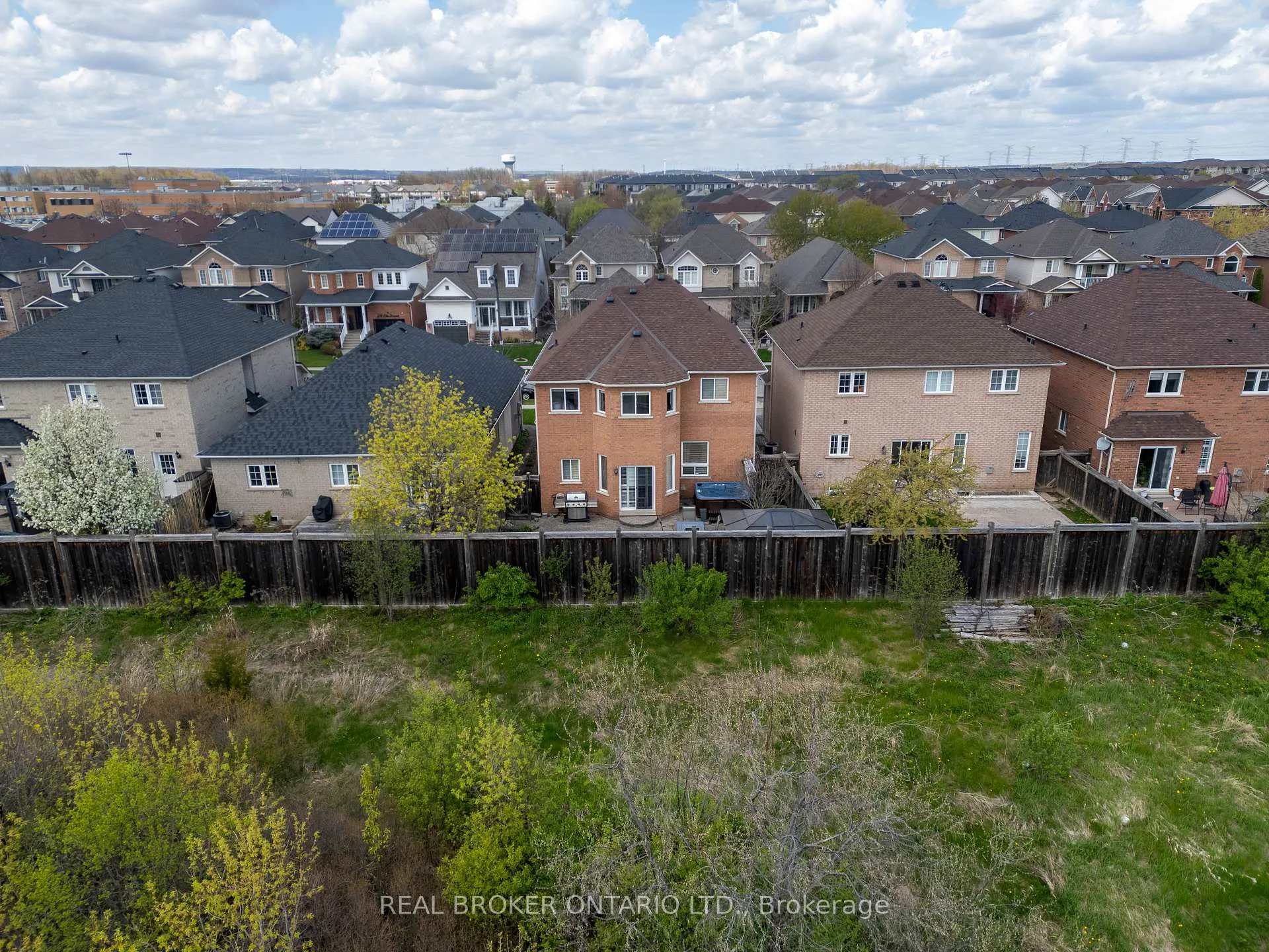 Photo 42 of 217 Ellis Crescent, Milton, Dempsey — HOMEH