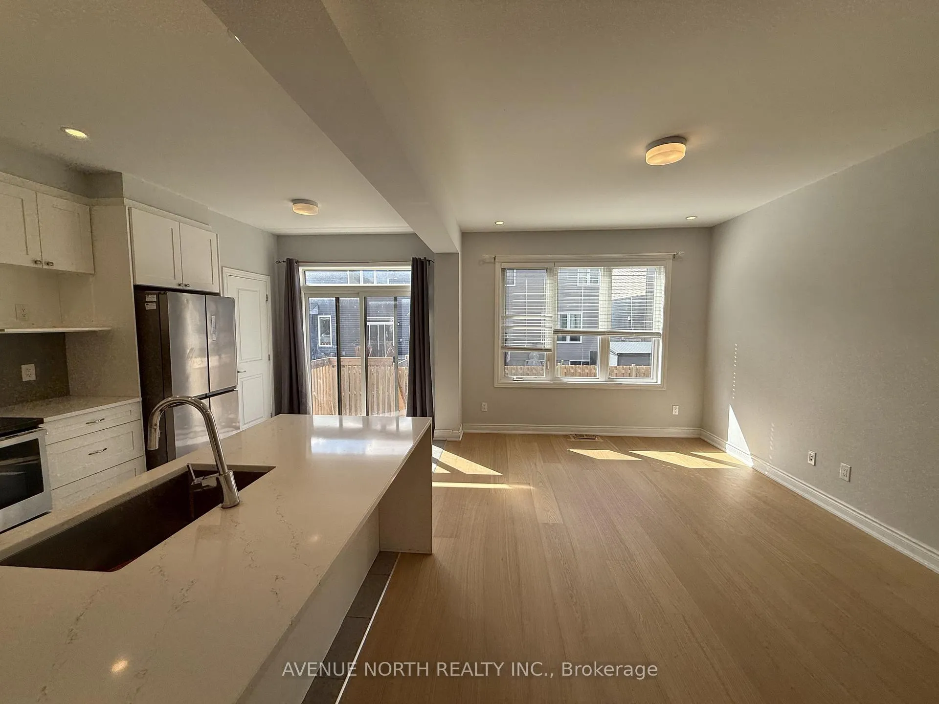 Photo 10 of 569 Rye Grass Way, Ottawa, Barrhaven - Half Moon Bay — HOMEH
