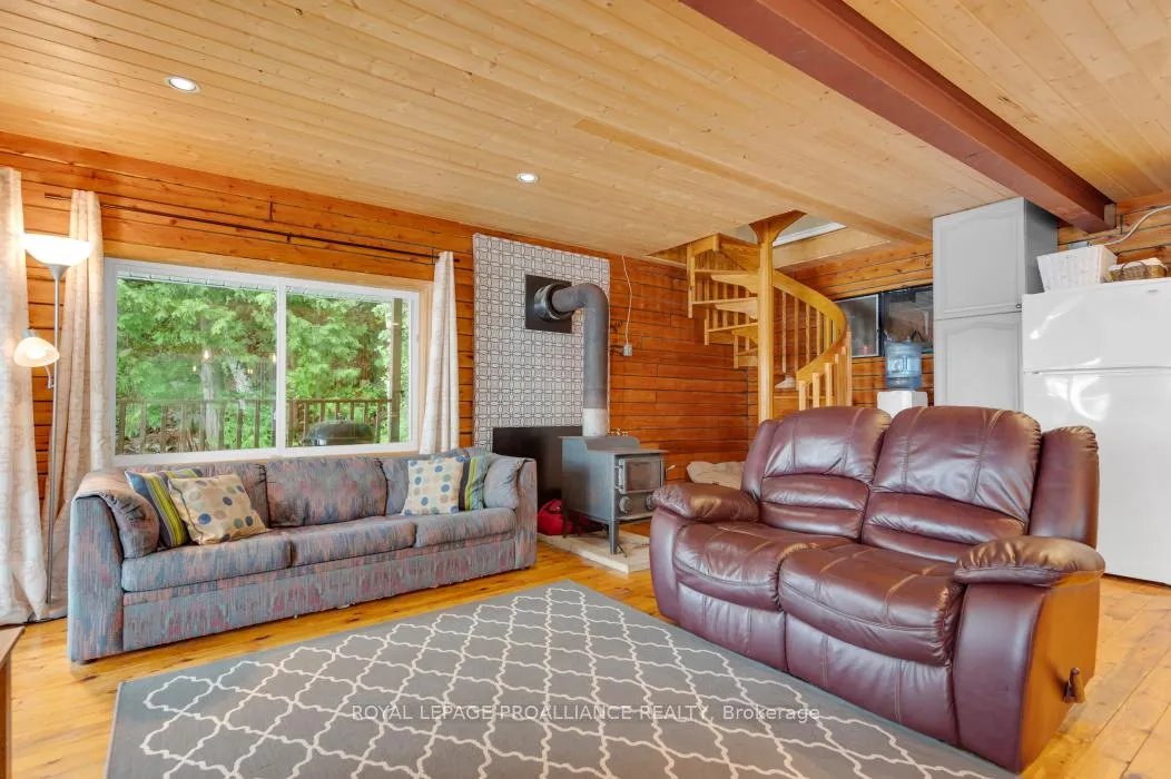 Photo 8 of 10520 Mazinaw Lake Access, Frontenac, Frontenac North — HOMEH