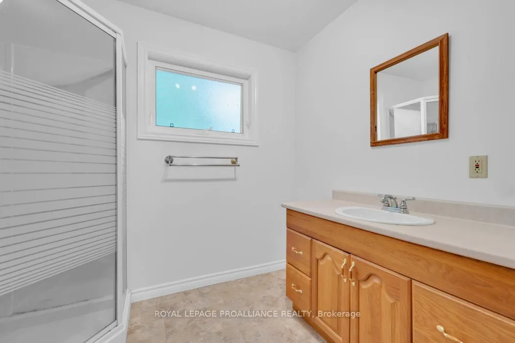 Photo 18 of 10520 Mazinaw Lake Access, Frontenac, Frontenac North — HOMEH