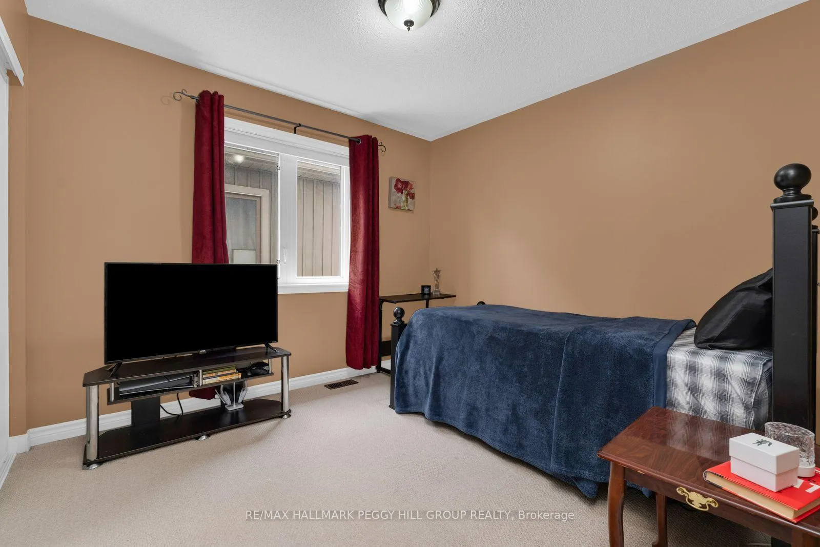 Photo 12 of 298 Greenwood Drive, Essa, Angus — HOMEH