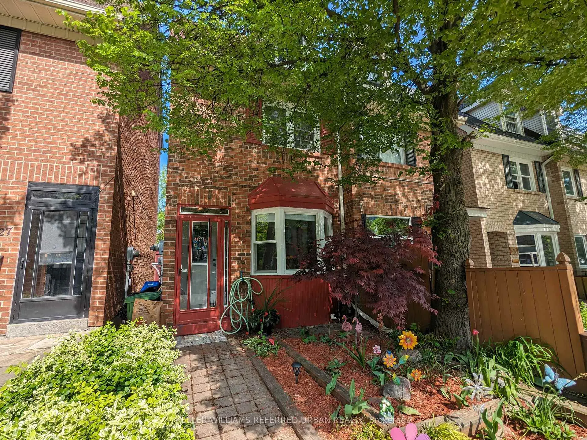 Photo 1 of 25 Unity Road, Toronto, Greenwood-Coxwell — HOMEH