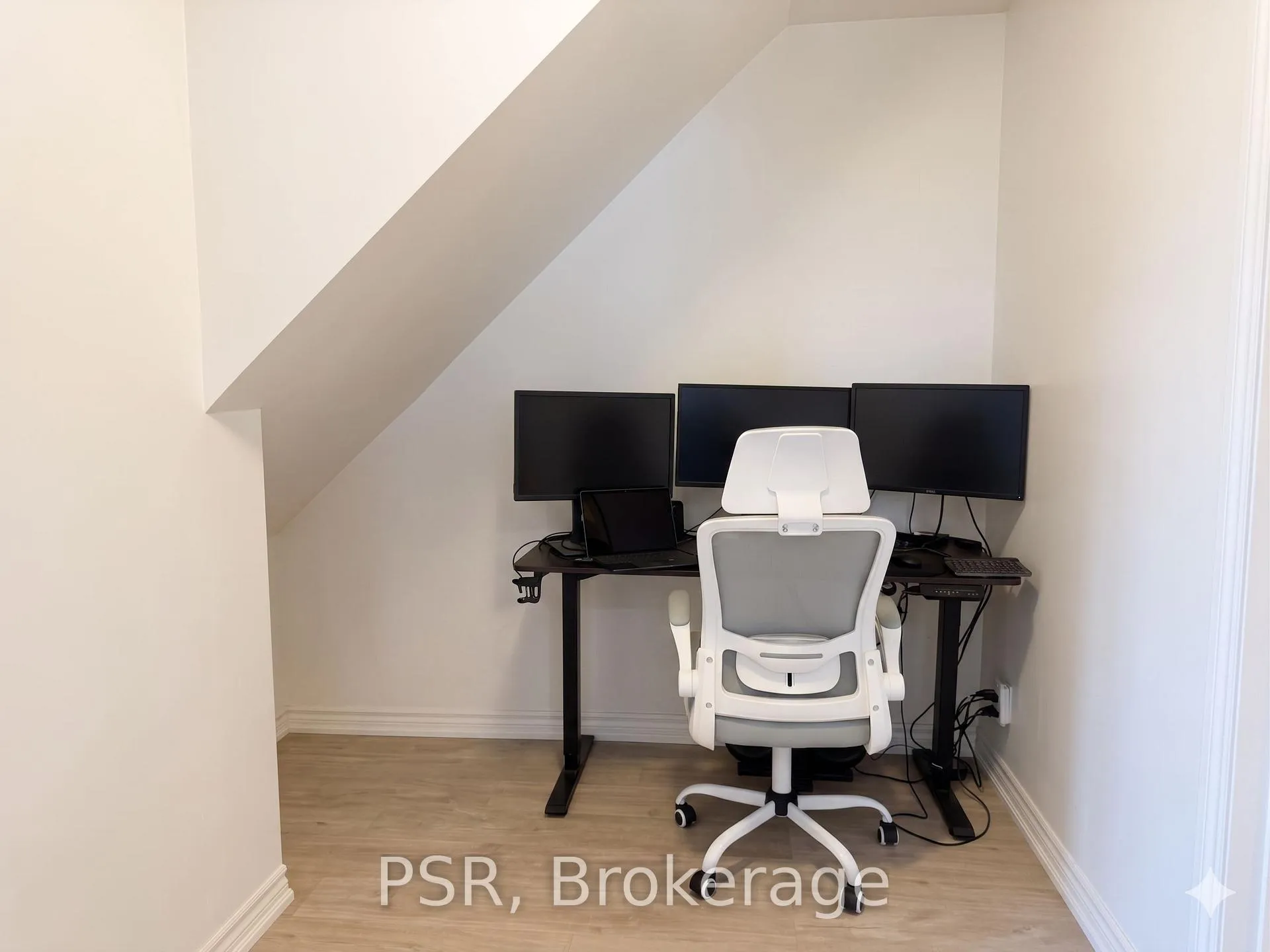 Photo 18 of Unit #2, 120 Long Branch Avenue, Etobicoke, Long Branch — HOMEH