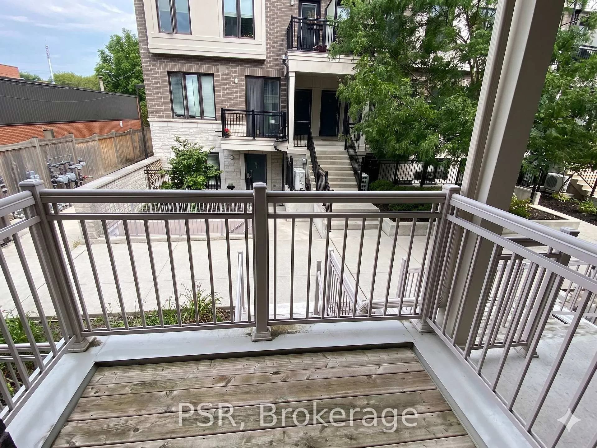 Photo 20 of Unit #2, 120 Long Branch Avenue, Etobicoke, Long Branch — HOMEH