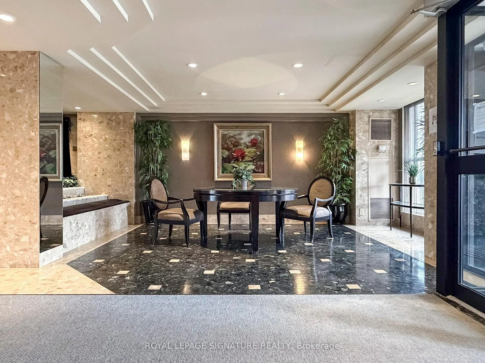Photo 4 of Unit 303, 6 Humberline Drive, Etobicoke, West Humber-Clairville — HOMEH