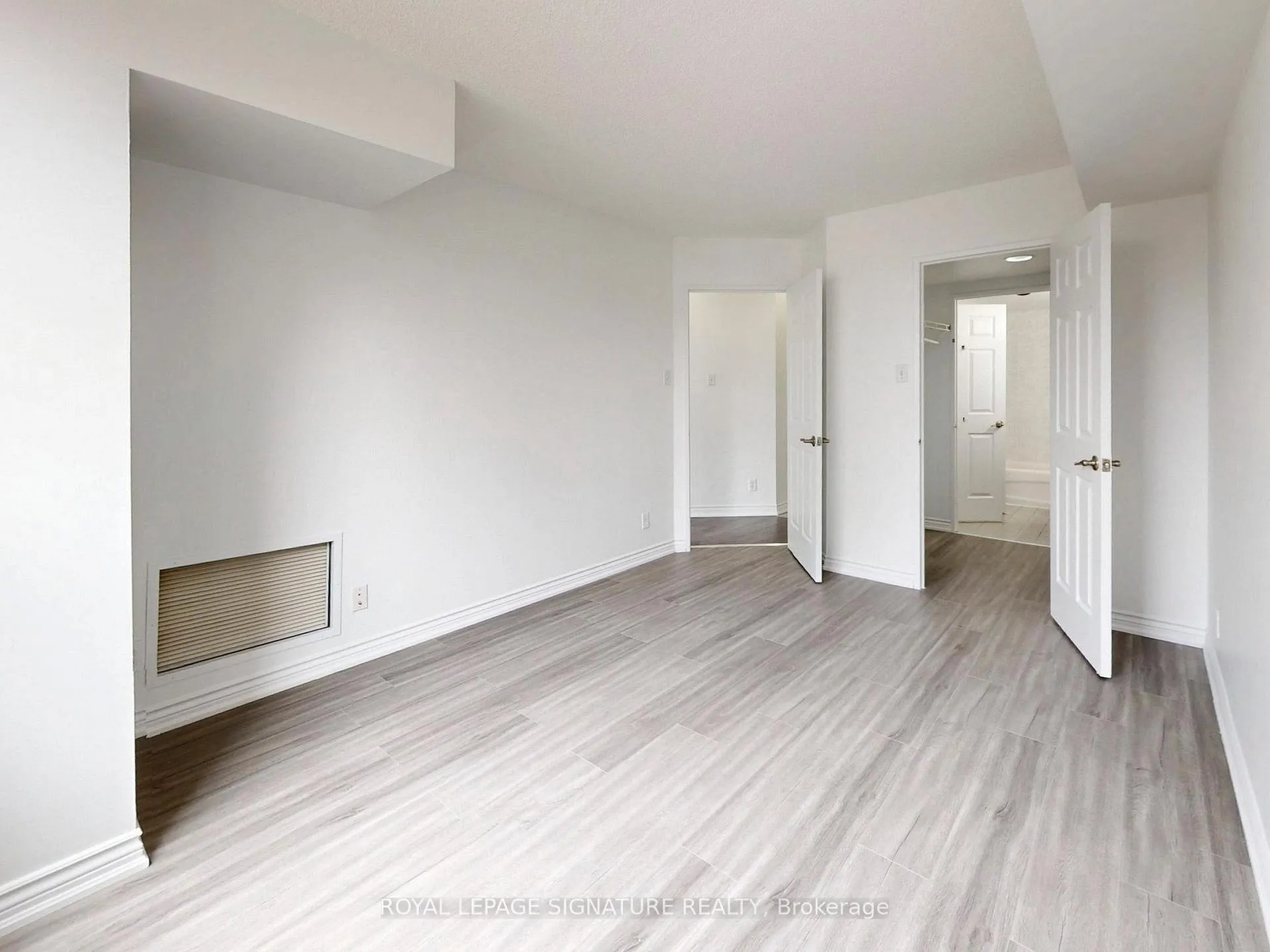 Photo 17 of Unit 303, 6 Humberline Drive, Etobicoke, West Humber-Clairville — HOMEH