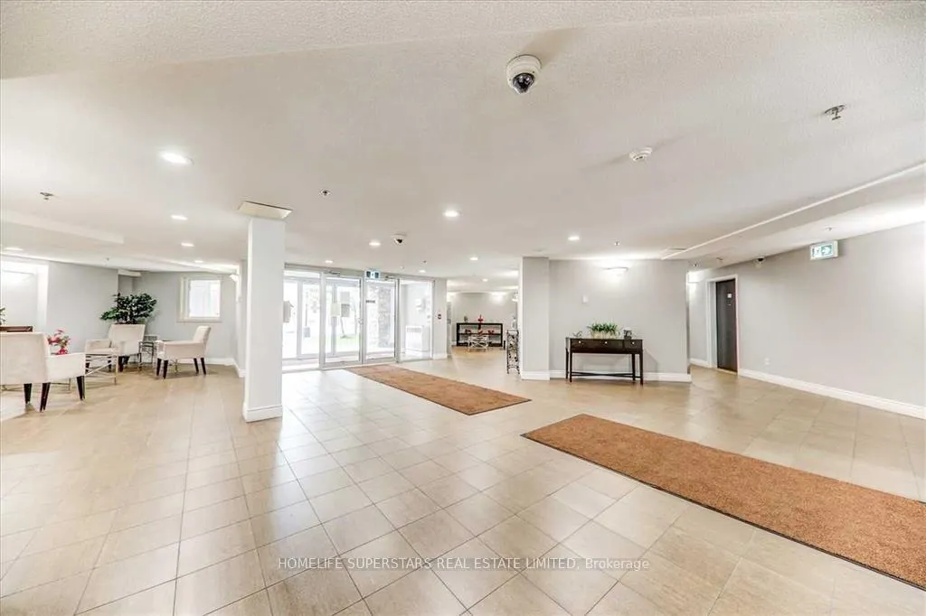 Photo 3 of Unit 3210, 4 Dayspring Circle Drive, Brampton, Goreway Drive Corridor — HOMEH