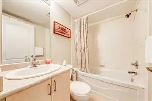 Photo 6 of Unit 3210, 4 Dayspring Circle Drive, Brampton, Goreway Drive Corridor — HOMEH