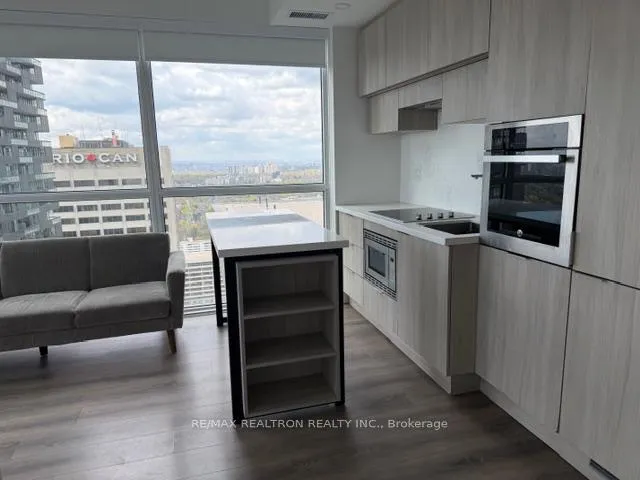 Photo 16 of Unit 3705, 39 Roehampton Avenue, Toronto, Mount Pleasant West — HOMEH