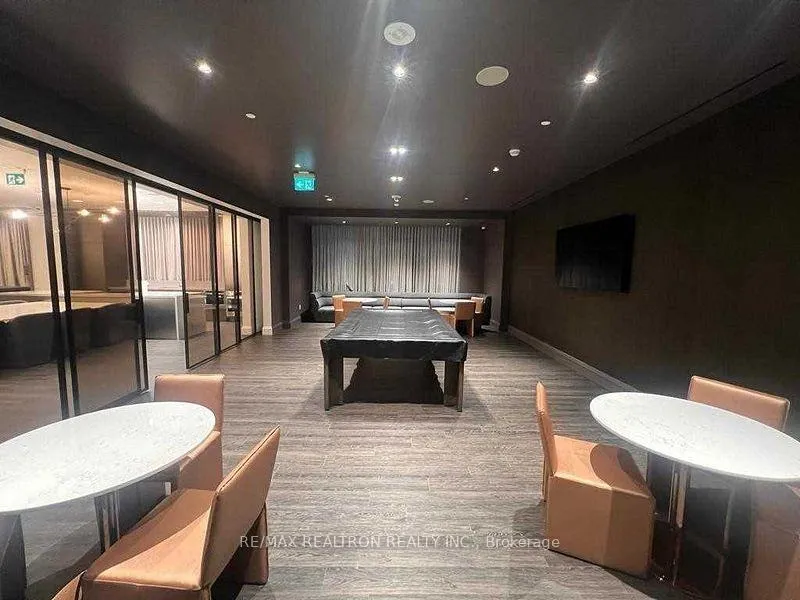 Photo 23 of Unit 3705, 39 Roehampton Avenue, Toronto, Mount Pleasant West — HOMEH