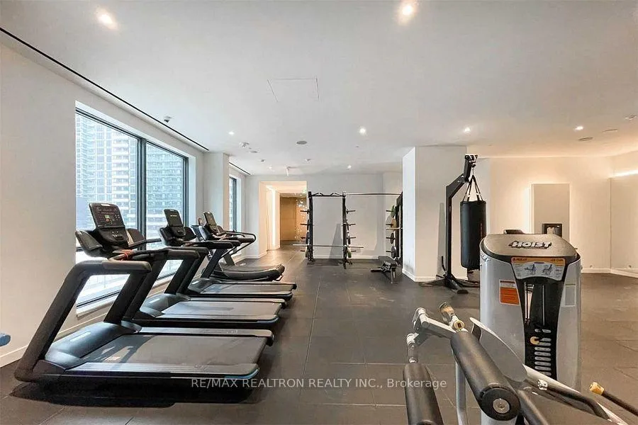 Photo 26 of Unit 3705, 39 Roehampton Avenue, Toronto, Mount Pleasant West — HOMEH