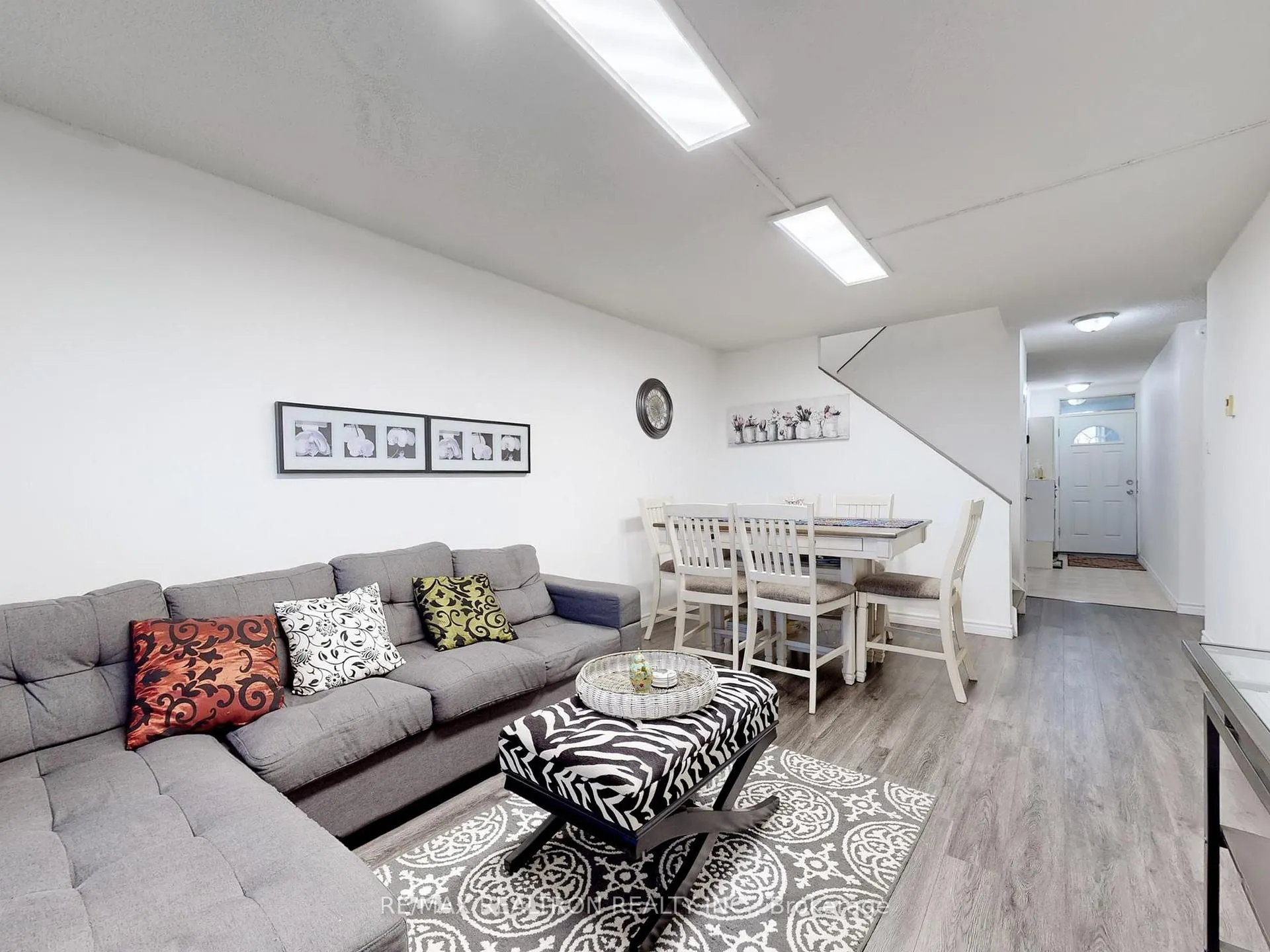 Photo 9 of Unit 312, 150 Leeward Glenway, Toronto, Flemingdon Park — HOMEH