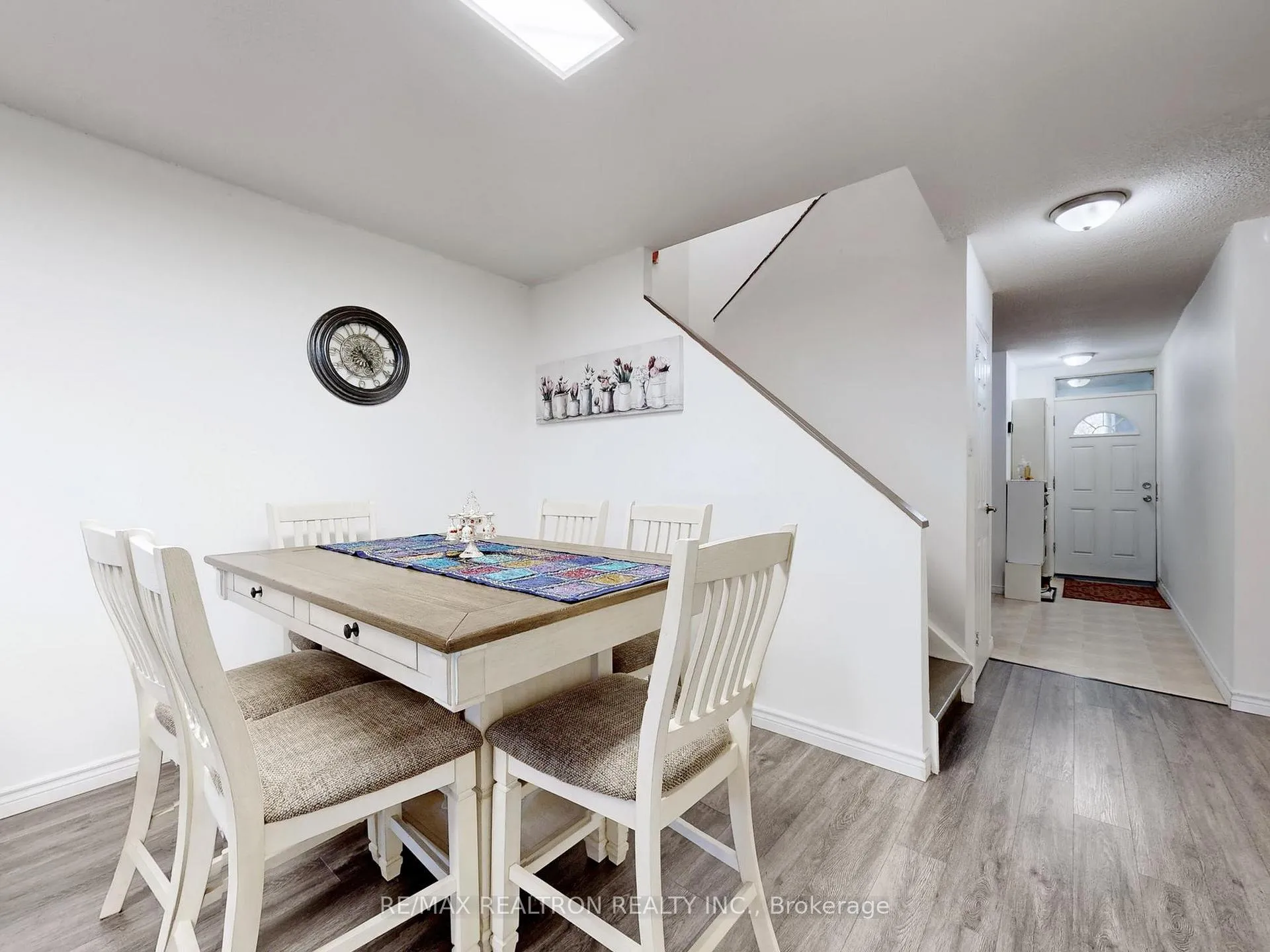 Photo 10 of Unit 312, 150 Leeward Glenway, Toronto, Flemingdon Park — HOMEH