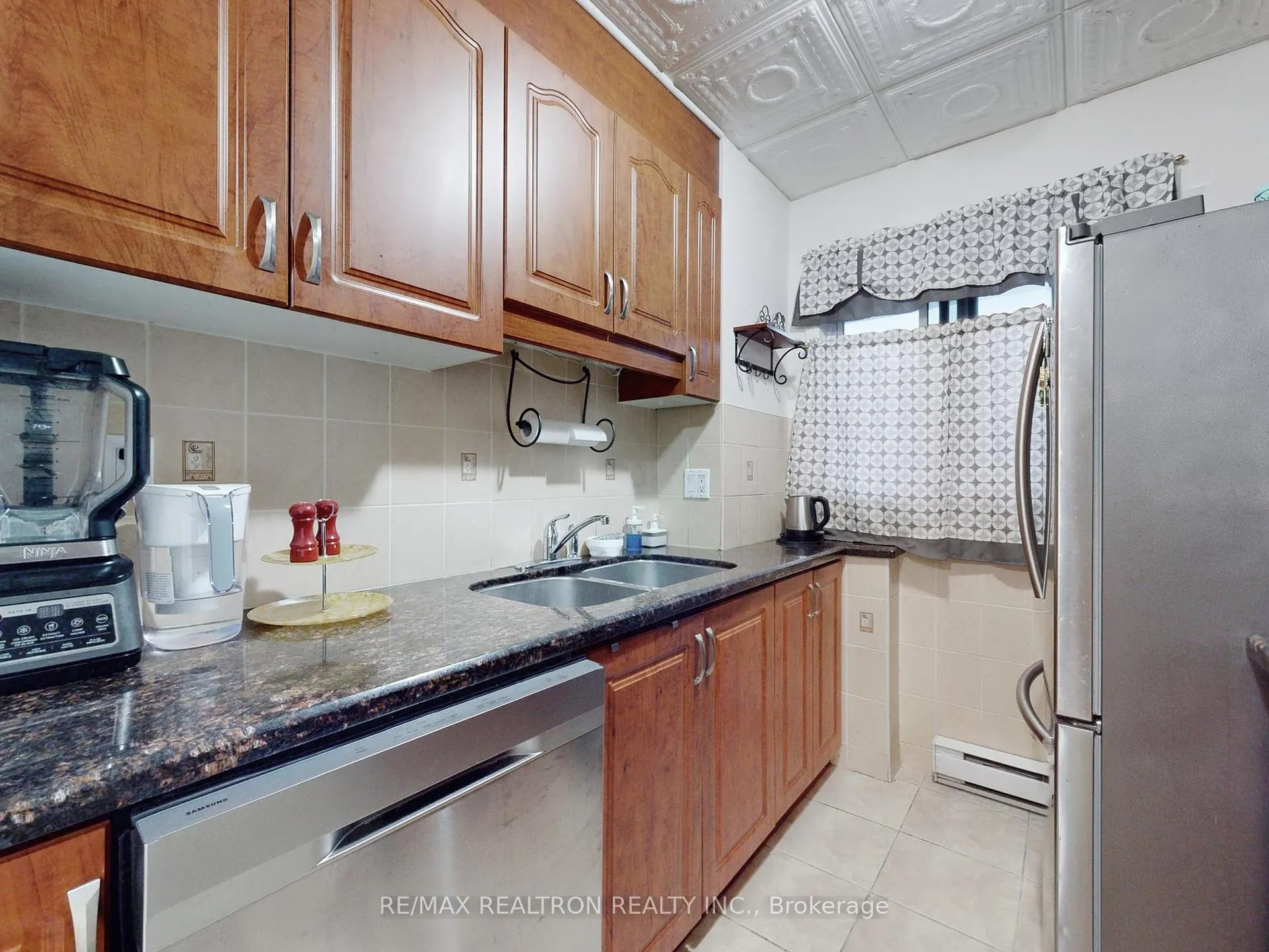 Photo 13 of Unit 312, 150 Leeward Glenway, Toronto, Flemingdon Park — HOMEH