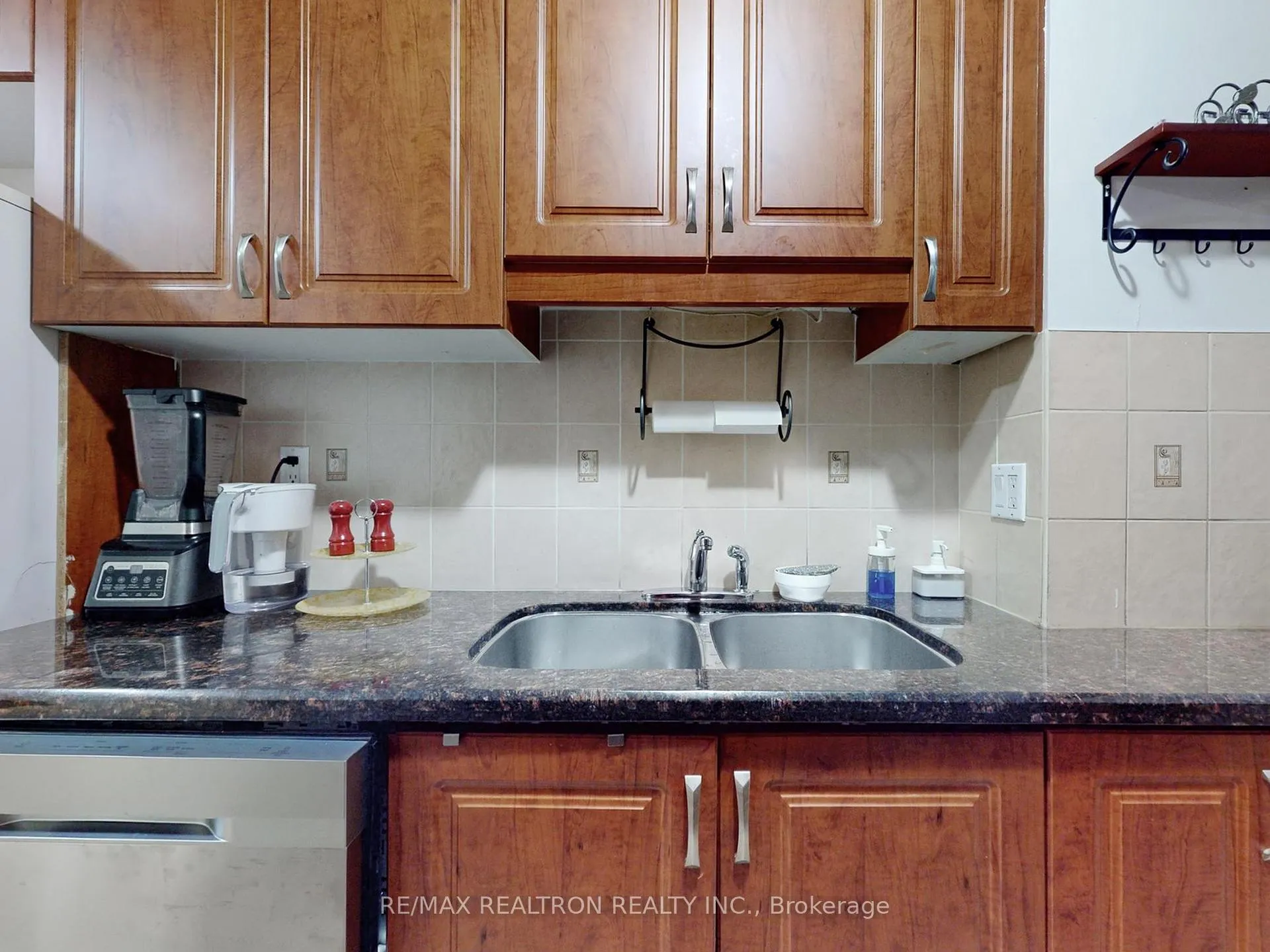Photo 16 of Unit 312, 150 Leeward Glenway, Toronto, Flemingdon Park — HOMEH