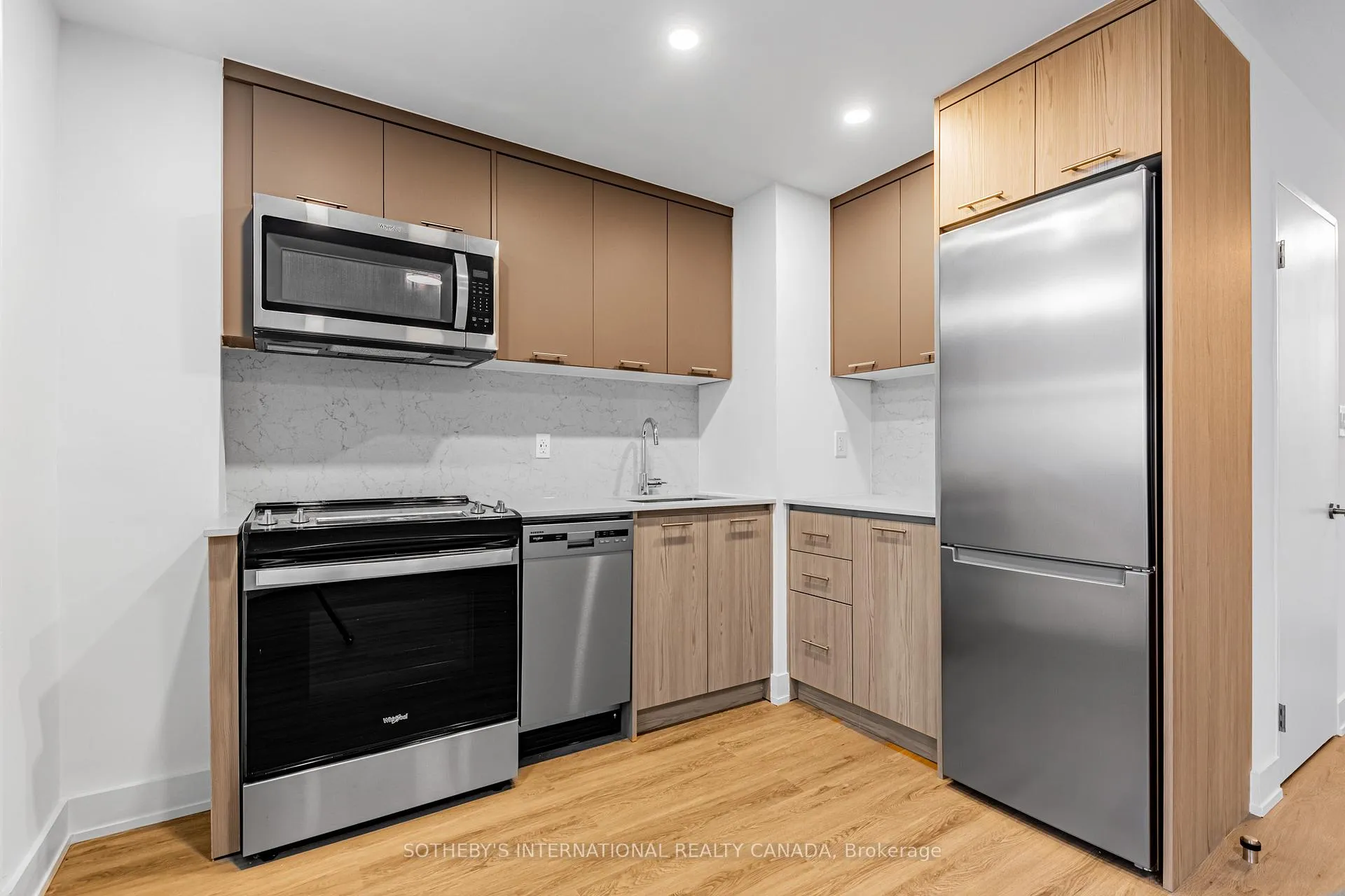 Photo 13 of Unit N0106, 135 Tyndall Avenue, Toronto, South Parkdale — HOMEH