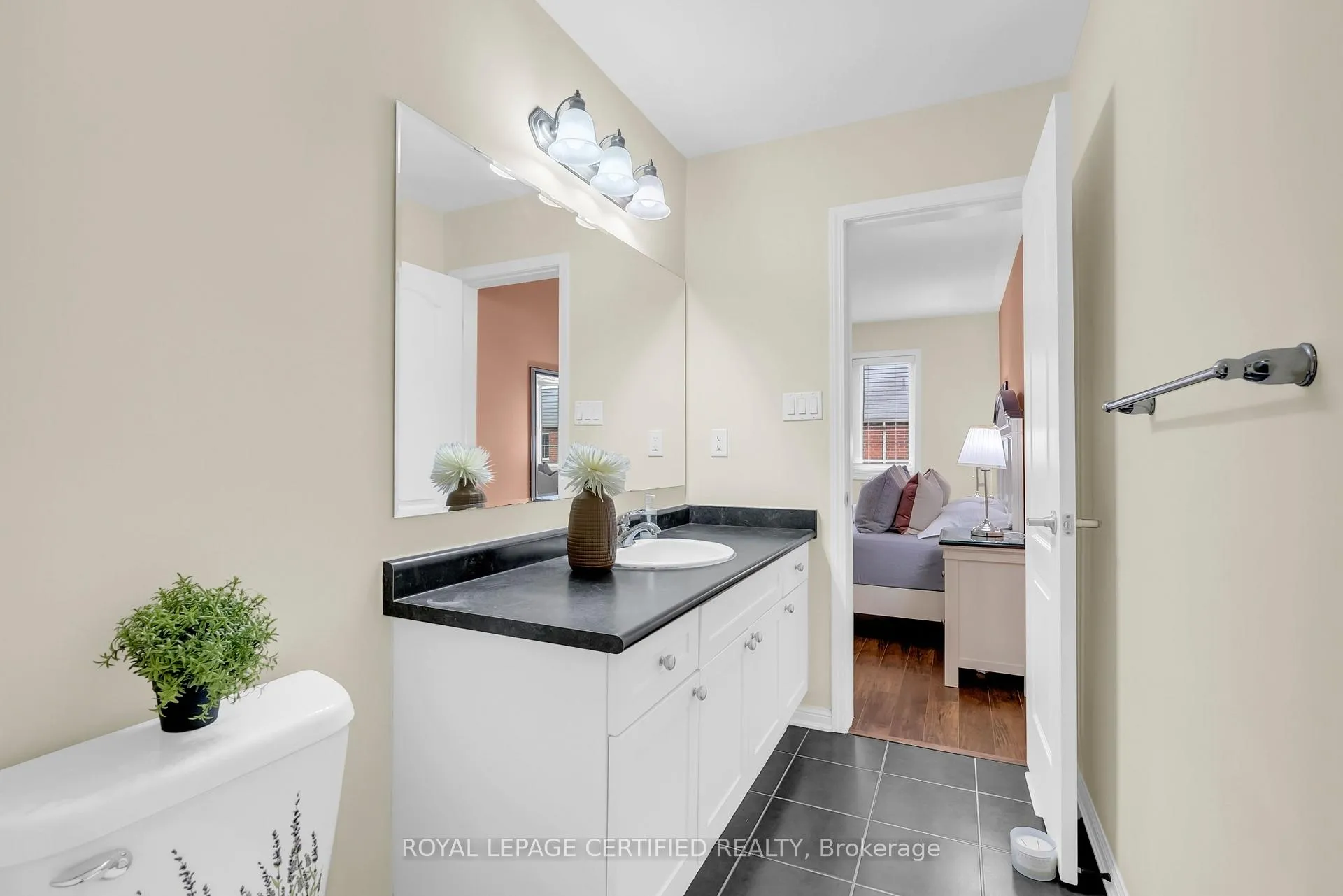 Photo 23 of 441 Cavanagh Lane, Milton, Willmott — HOMEH