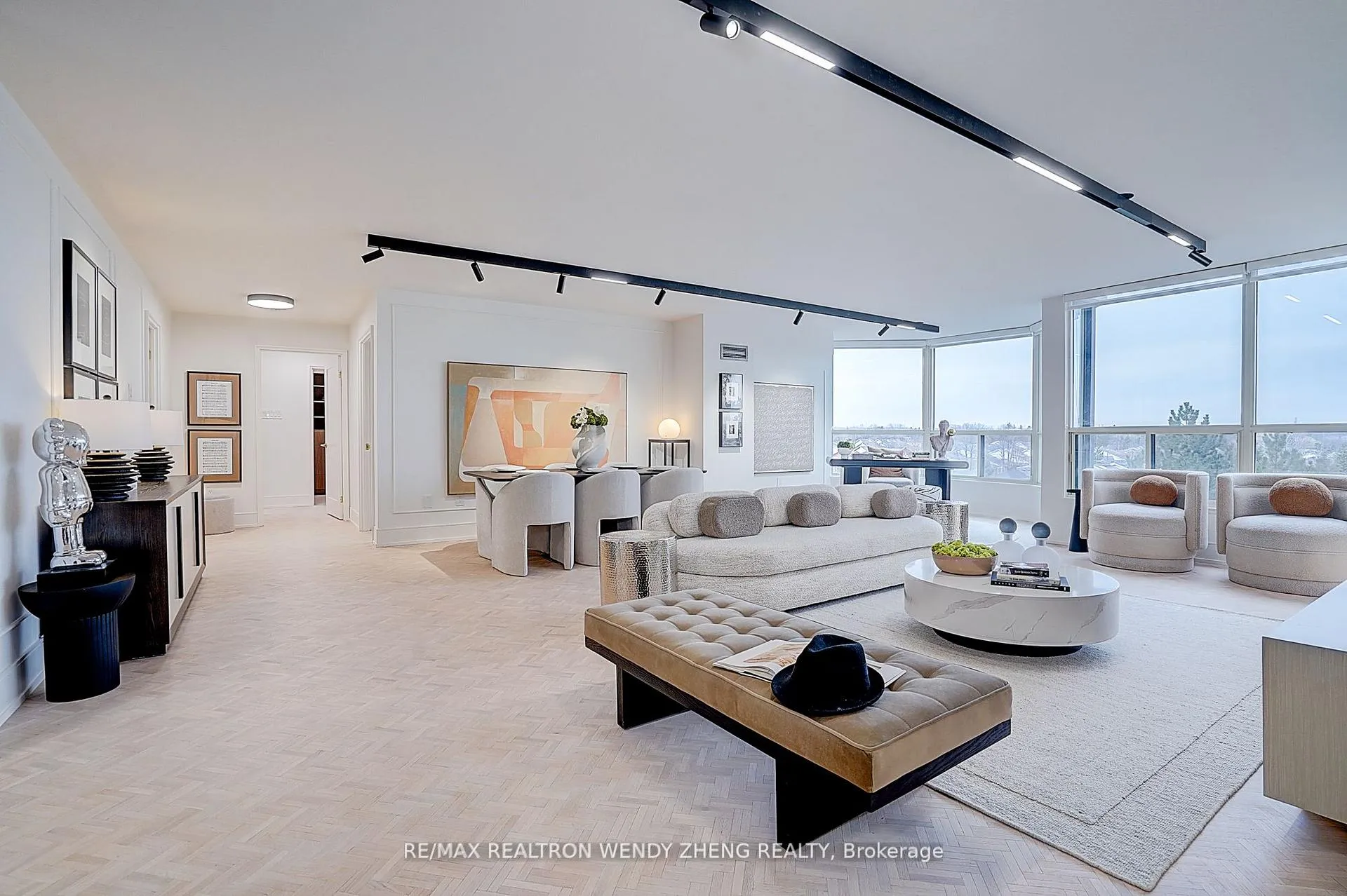 Photo 7 of Unit 608, 1 Clark Avenue W, Vaughan, Crestwood-Springfarm-Yorkhill — HOMEH