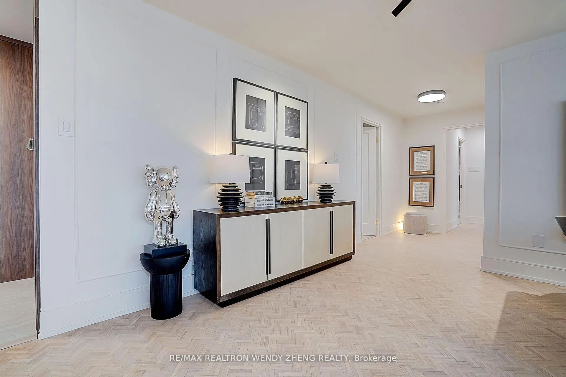 Photo 8 of Unit 608, 1 Clark Avenue W, Vaughan, Crestwood-Springfarm-Yorkhill — HOMEH