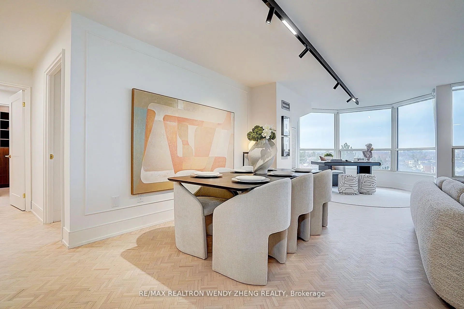Photo 13 of Unit 608, 1 Clark Avenue W, Vaughan, Crestwood-Springfarm-Yorkhill — HOMEH