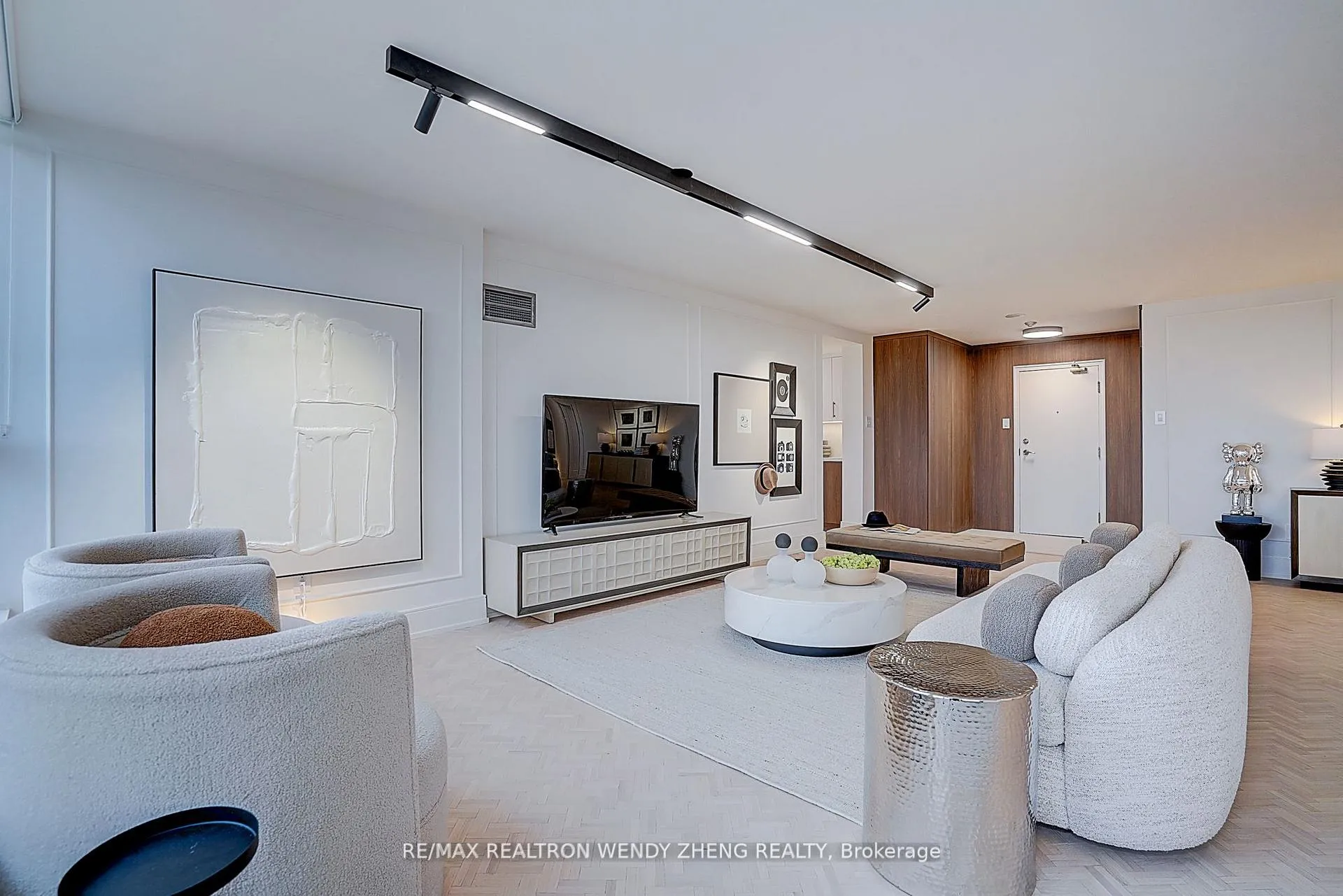 Photo 18 of Unit 608, 1 Clark Avenue W, Vaughan, Crestwood-Springfarm-Yorkhill — HOMEH