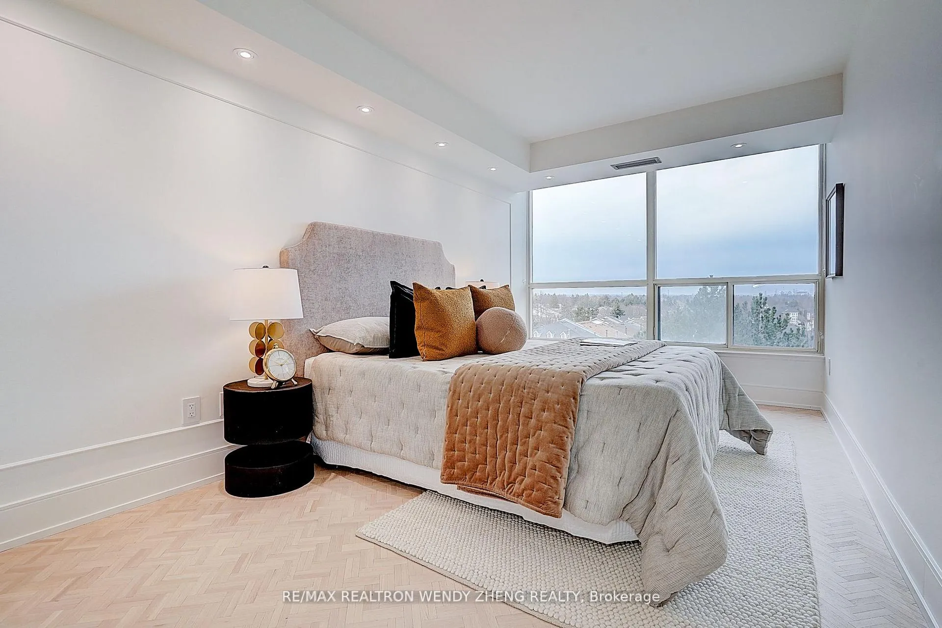 Photo 36 of Unit 608, 1 Clark Avenue W, Vaughan, Crestwood-Springfarm-Yorkhill — HOMEH