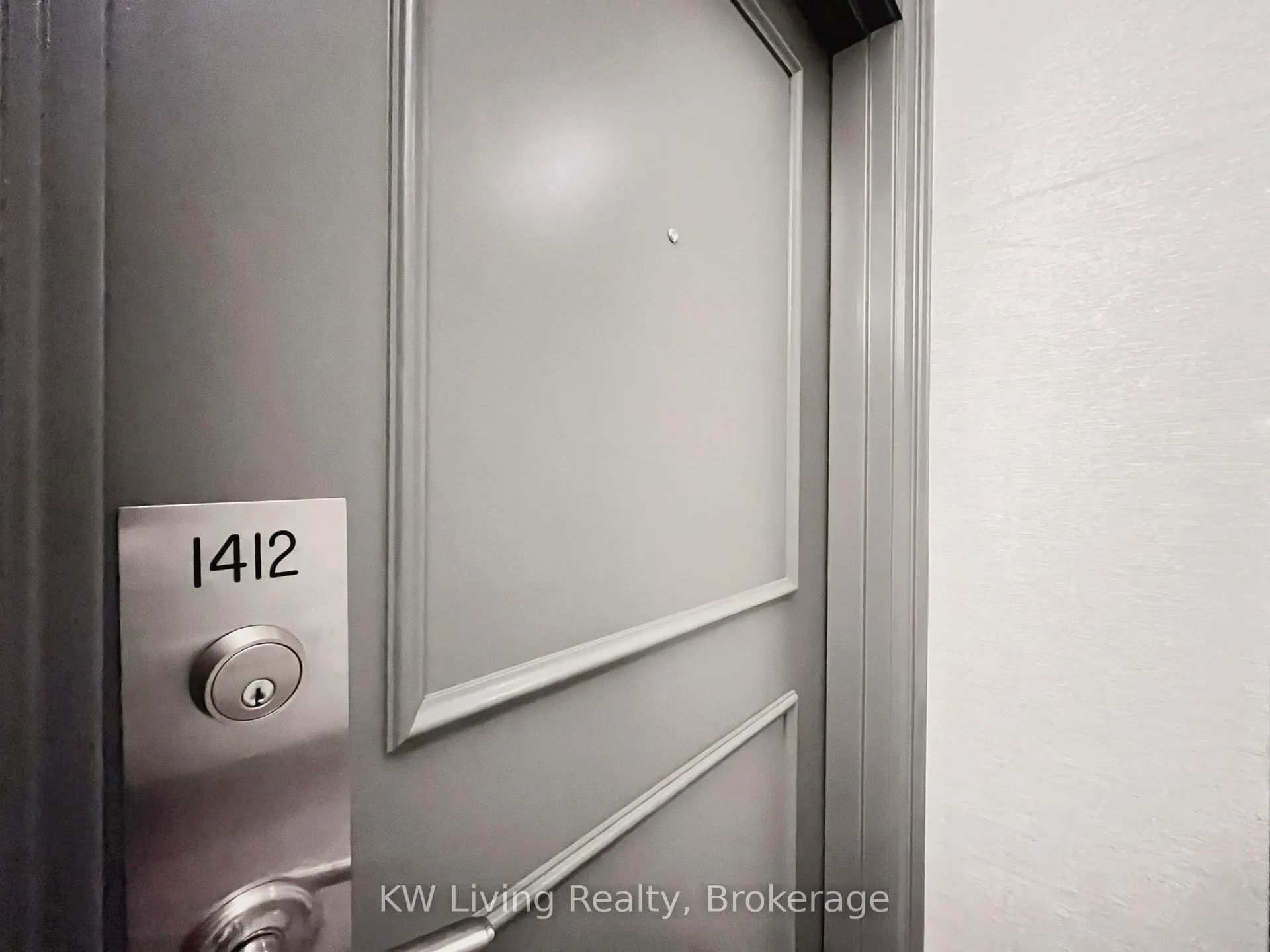 Photo 2 of Unit 1412, 35 Hayden Street, Toronto, Church-Yonge Corridor — HOMEH