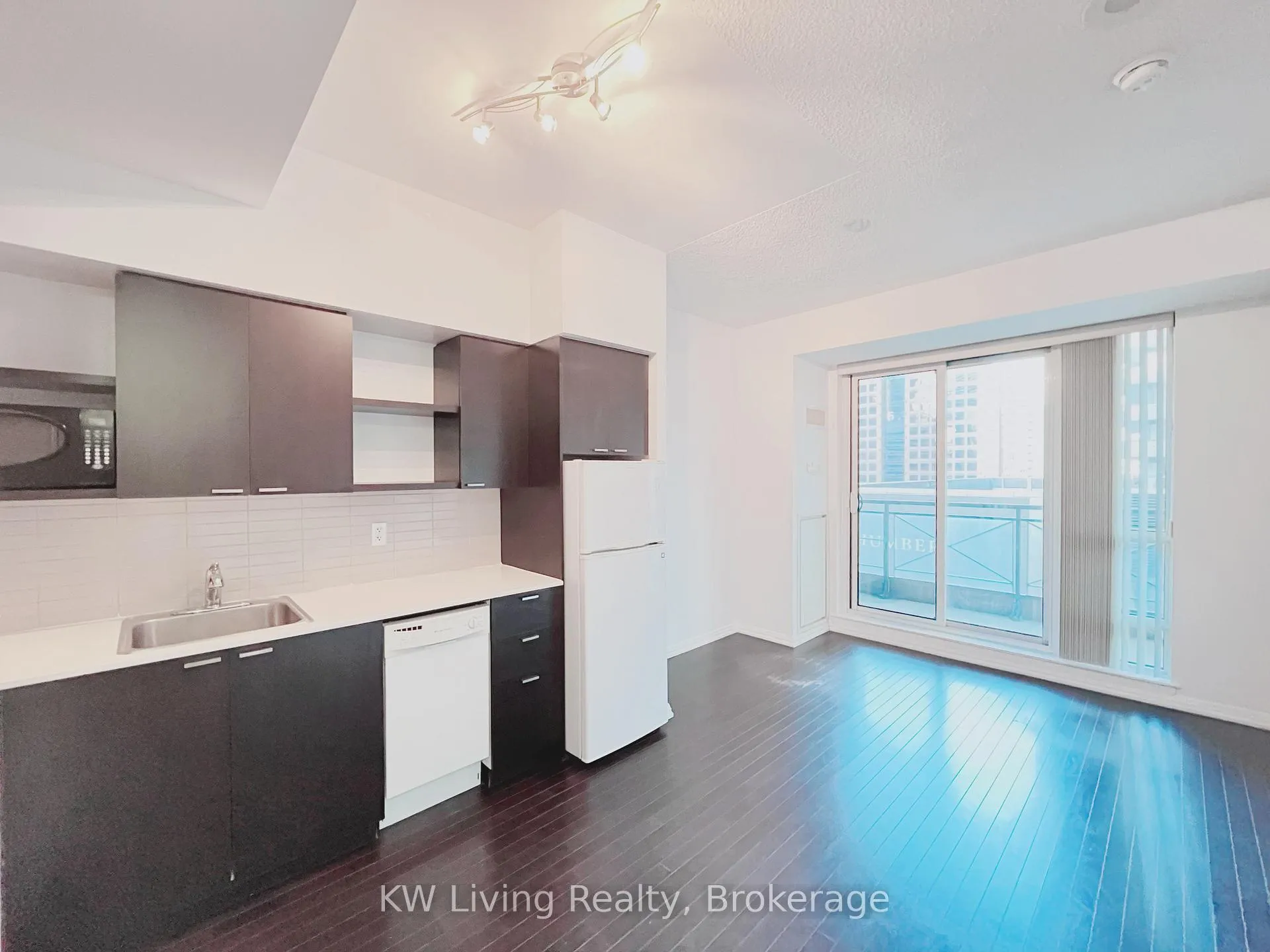Photo 5 of Unit 1412, 35 Hayden Street, Toronto, Church-Yonge Corridor — HOMEH