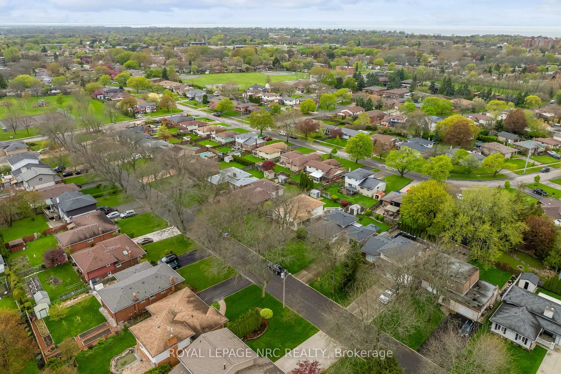 Photo 44 of 17 Baraniuk Street, St. Catharines, Lakeport — HOMEH