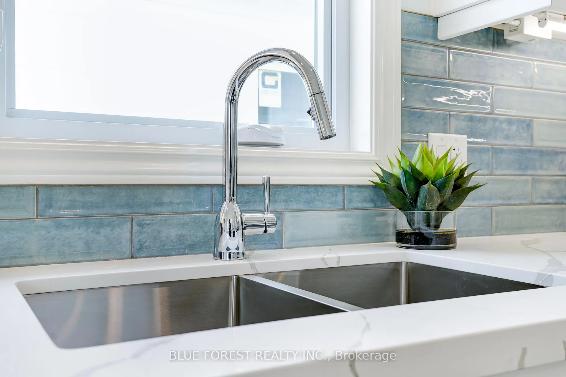 Photo 55 of 25 Harbour Way, Central Elgin, Rural Central Elgin — HOMEH