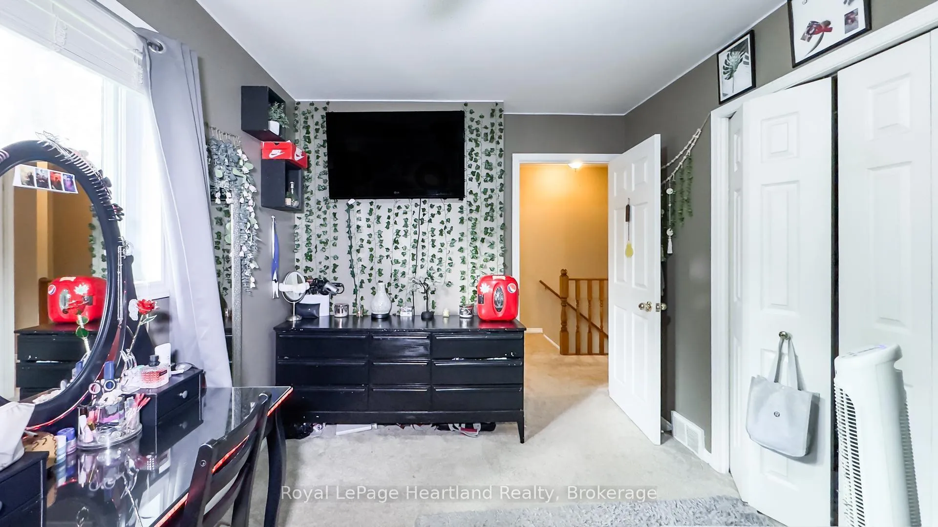Photo 21 of 49 Wellington Street W, South Huron, Exeter — HOMEH