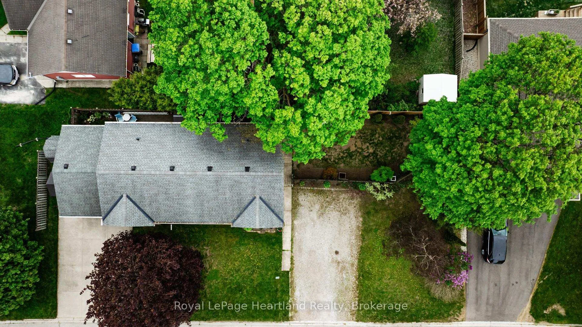 Photo 30 of 49 Wellington Street W, South Huron, Exeter — HOMEH
