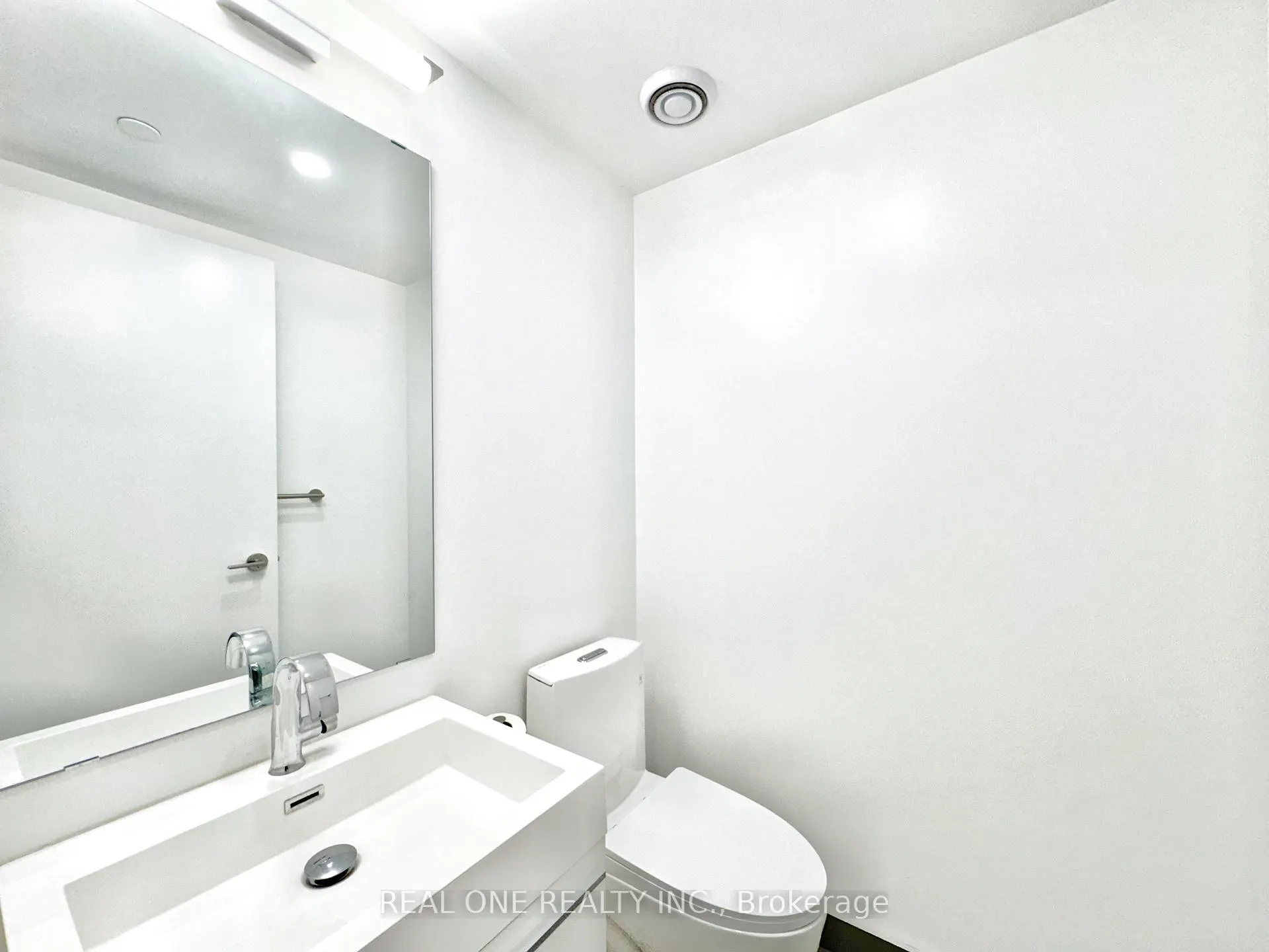 Photo 13 of Unit 1901, 39 Roehampton Avenue, Toronto, Mount Pleasant West — HOMEH