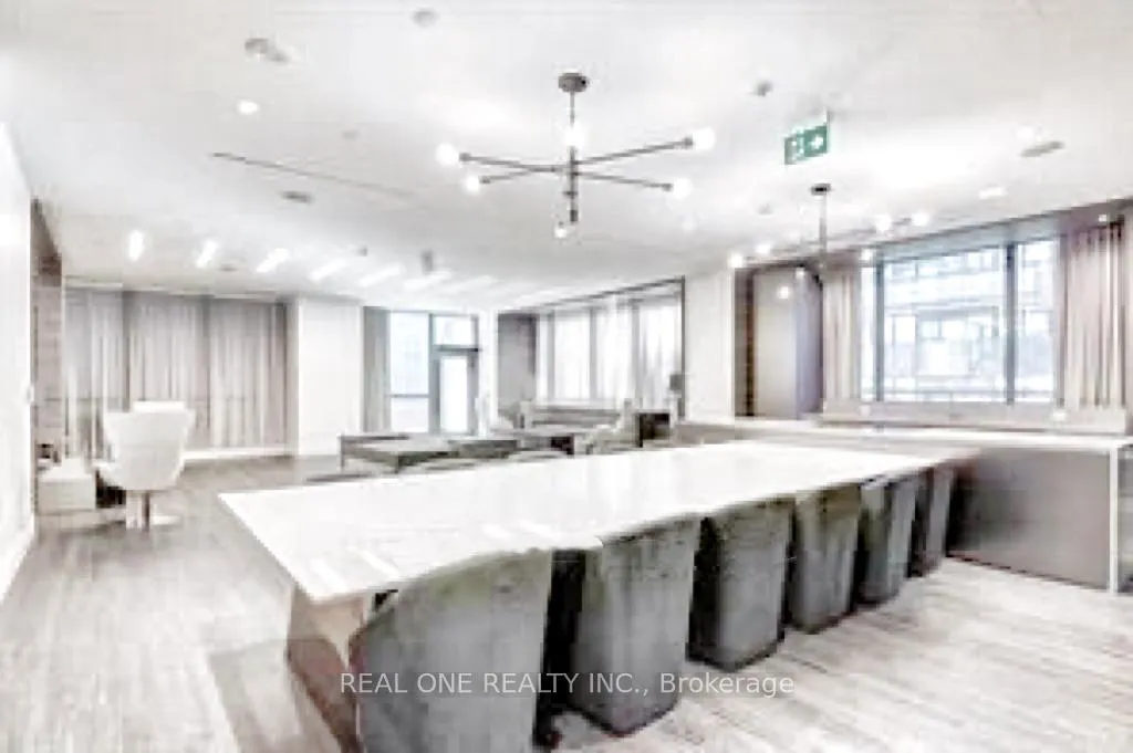 Photo 22 of Unit 1901, 39 Roehampton Avenue, Toronto, Mount Pleasant West — HOMEH