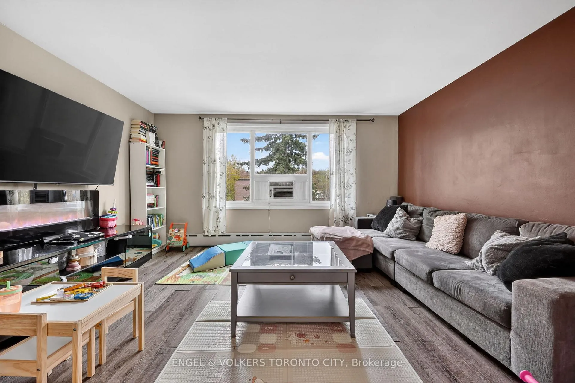 Photo 26 of 151 Cumberland Street, Barrie, Allandale — HOMEH