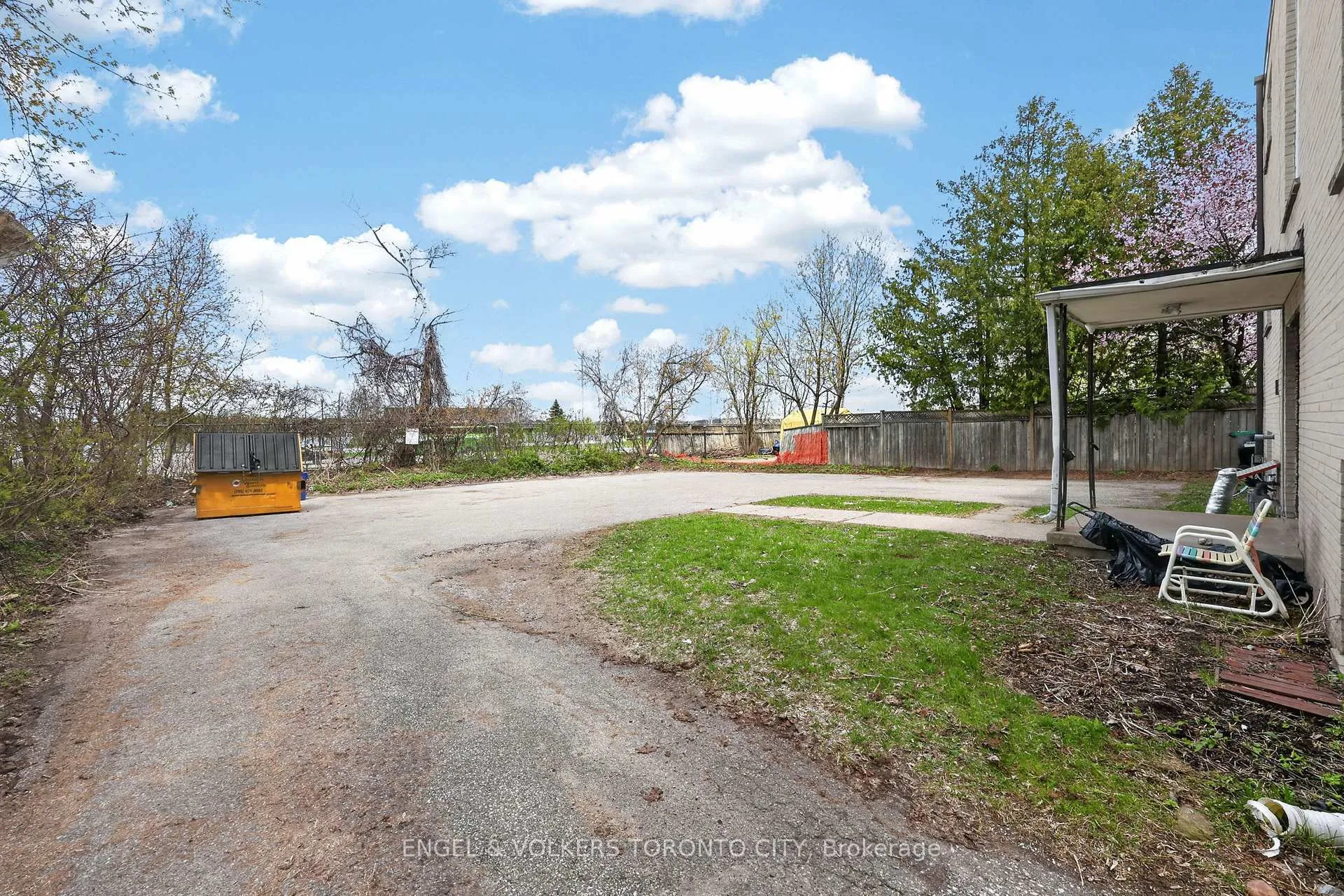 Photo 31 of 151 Cumberland Street, Barrie, Allandale — HOMEH