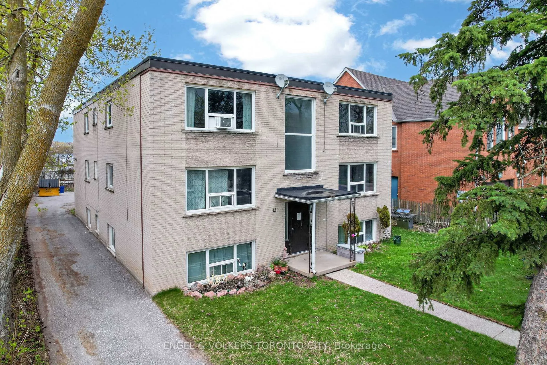 Photo 35 of 151 Cumberland Street, Barrie, Allandale — HOMEH