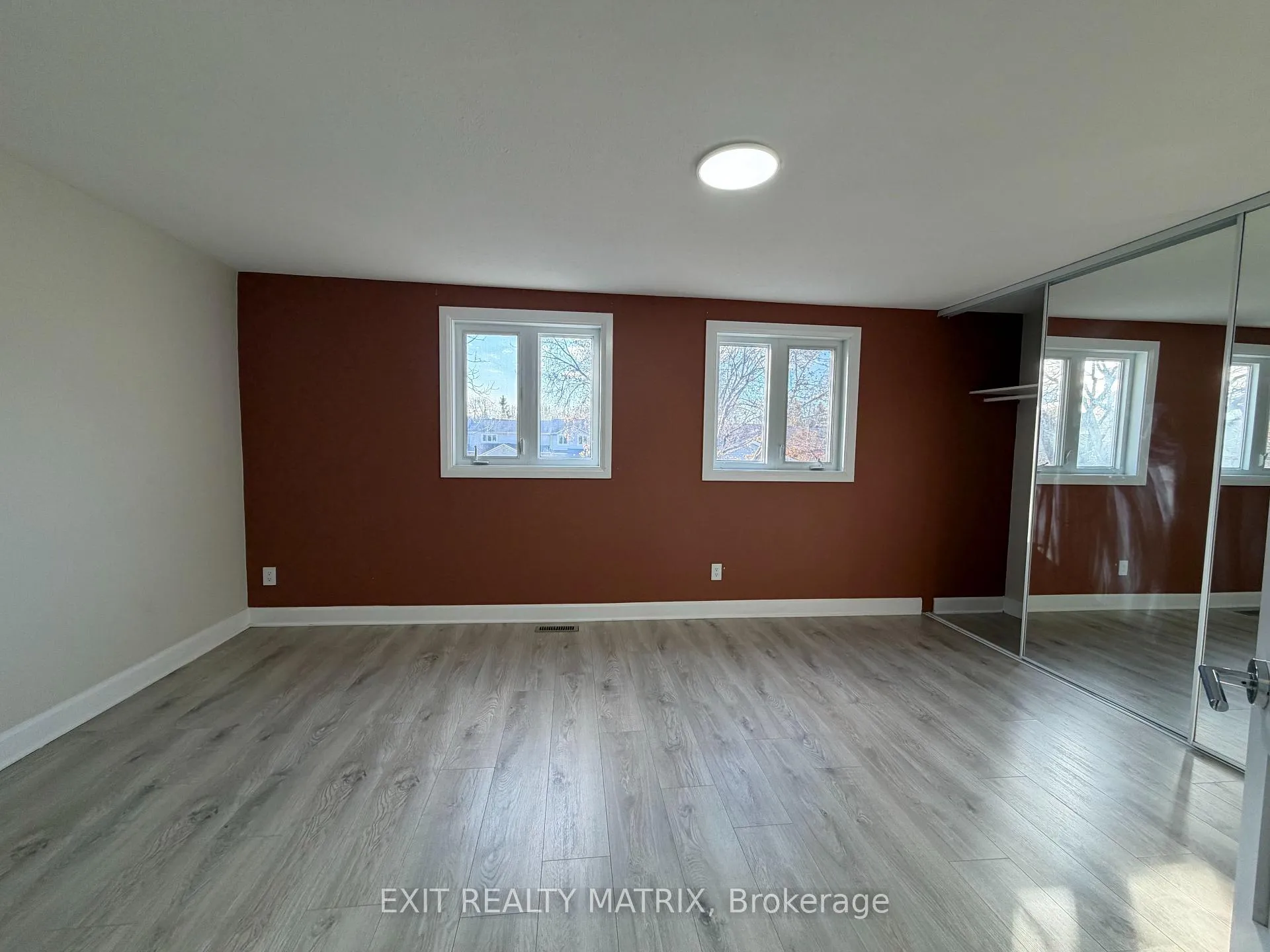 Photo 8 of 102 Bujold Court, Ottawa, Kanata - Katimavik — HOMEH