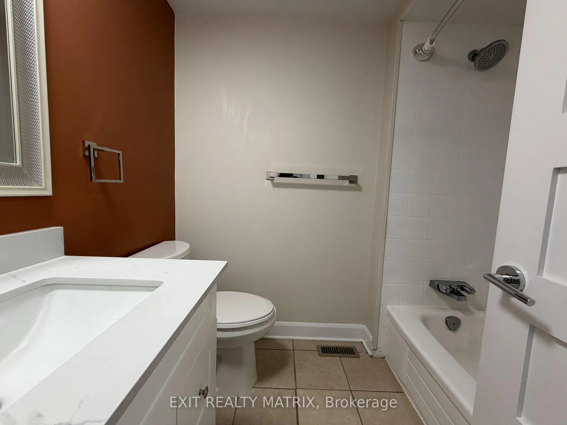 Photo 10 of 102 Bujold Court, Ottawa, Kanata - Katimavik — HOMEH