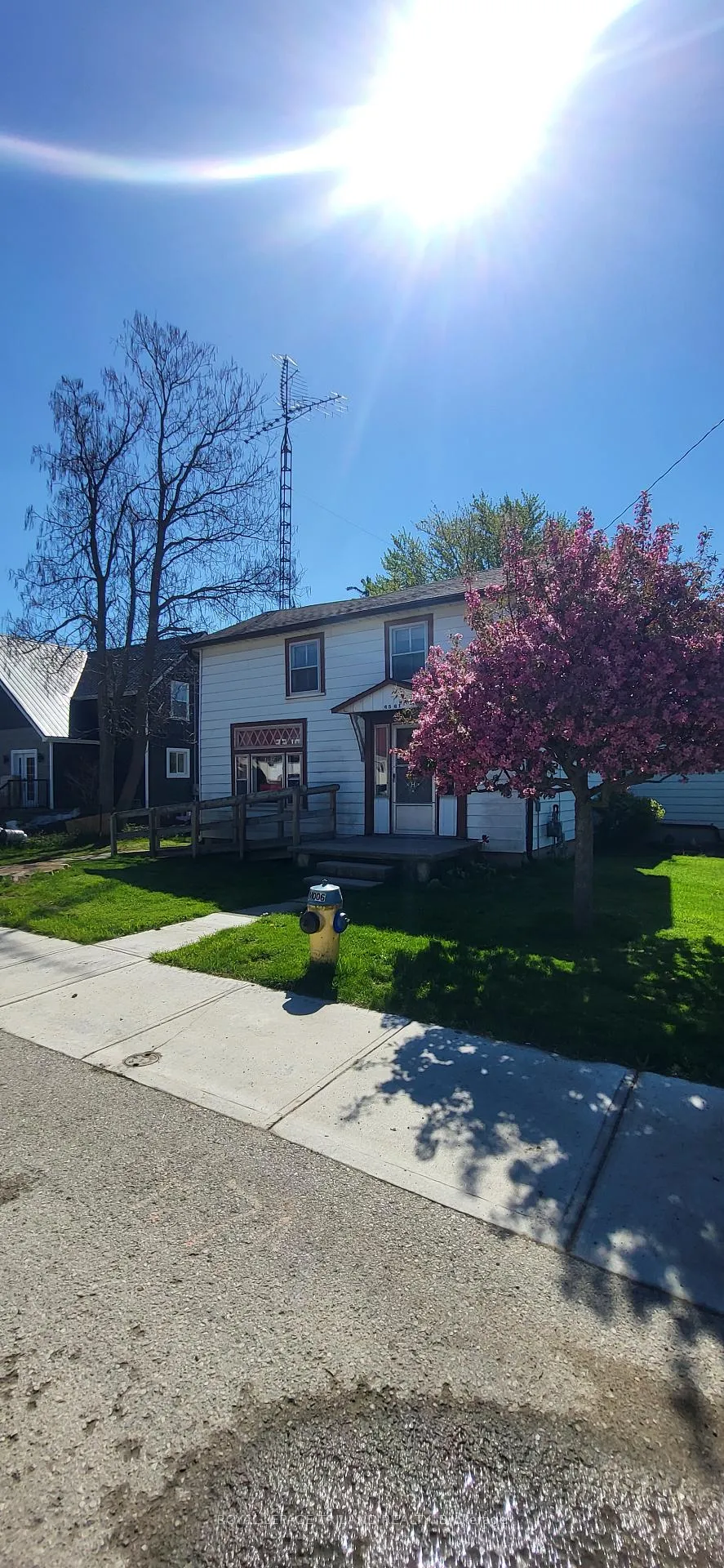 Front of 6561 Longwoods Road