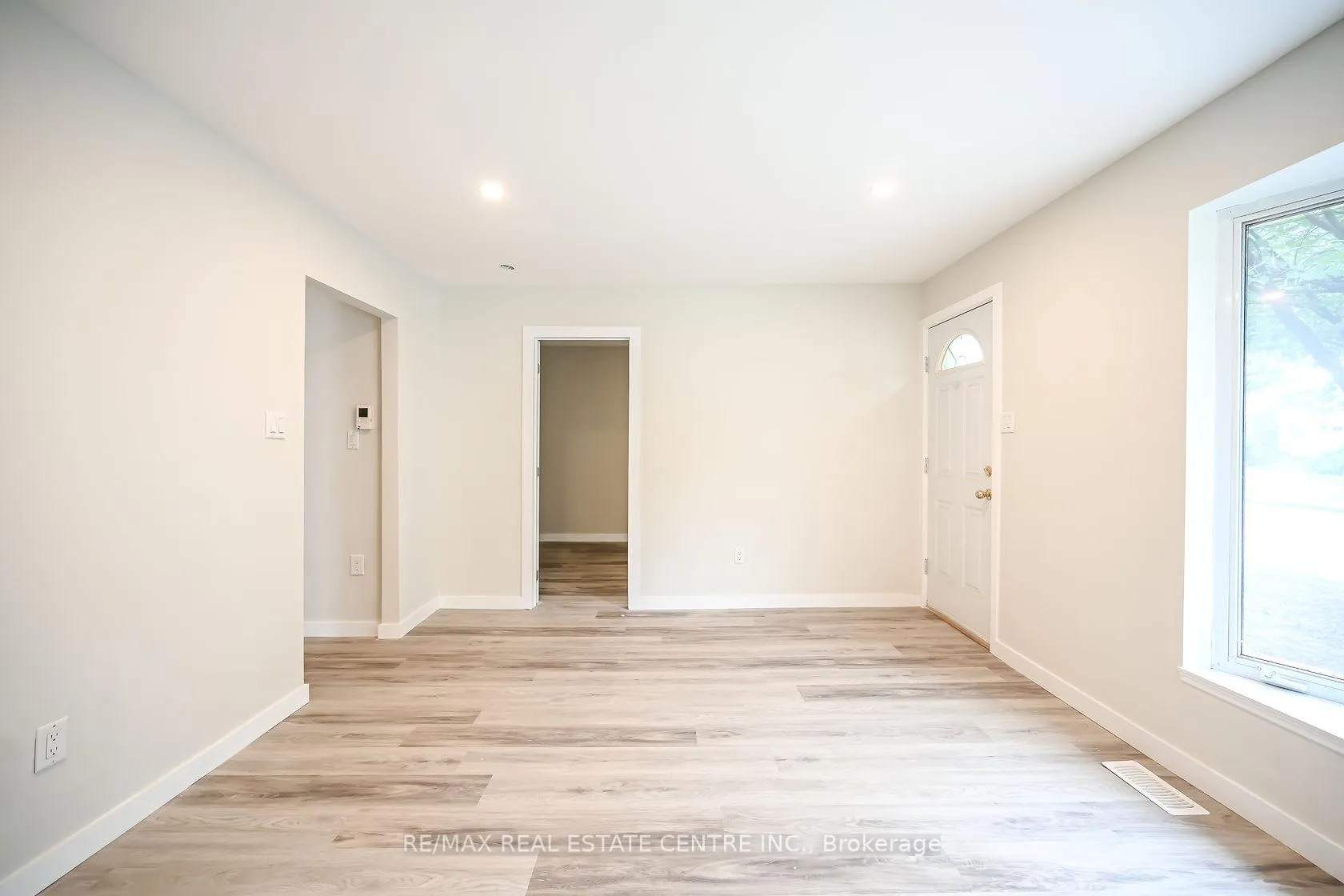 Photo 5 of Unit 1, 43 Mahony Avenue, Hamilton, Normanhurst — HOMEH