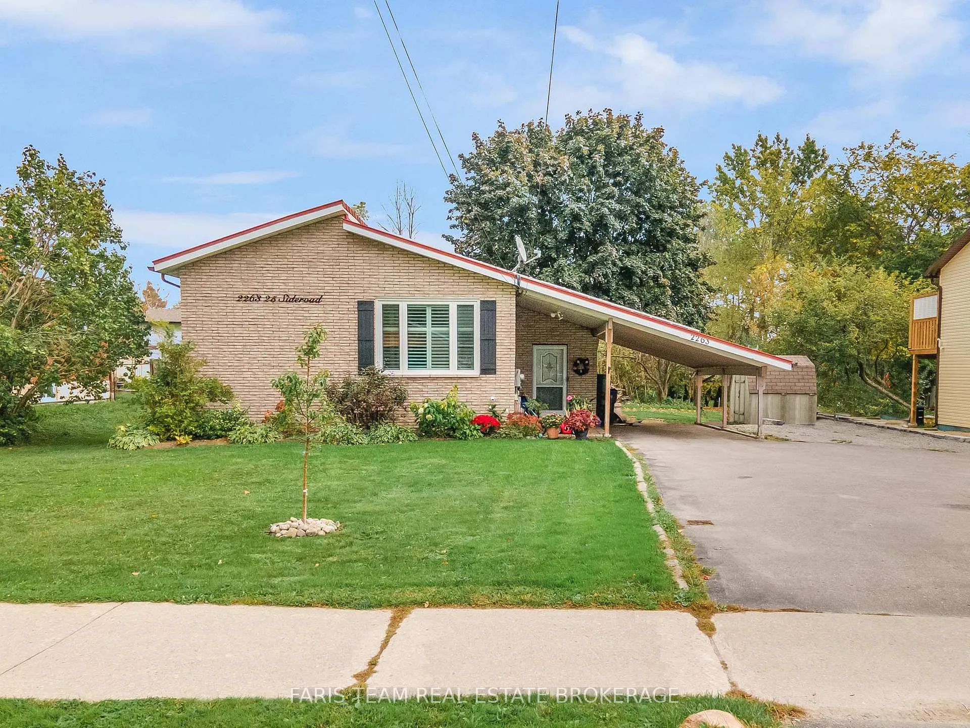 Photo 1 of 2263 25th Side Road, Innisfil, Alcona — HOMEH