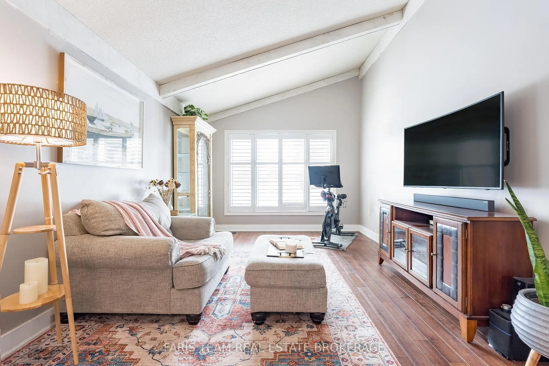 Photo 12 of 2263 25th Side Road, Innisfil, Alcona — HOMEH