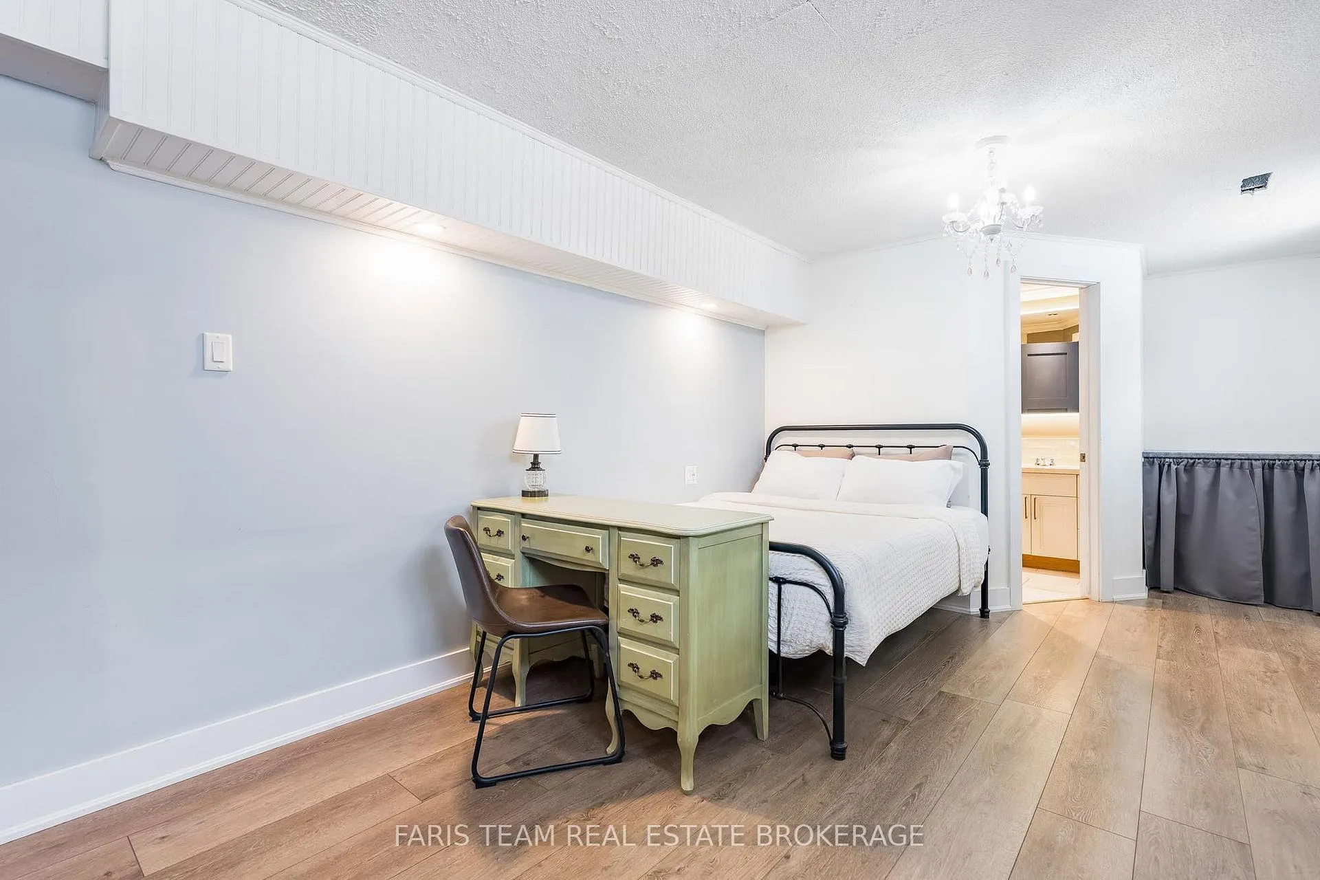 Photo 24 of 2263 25th Side Road, Innisfil, Alcona — HOMEH