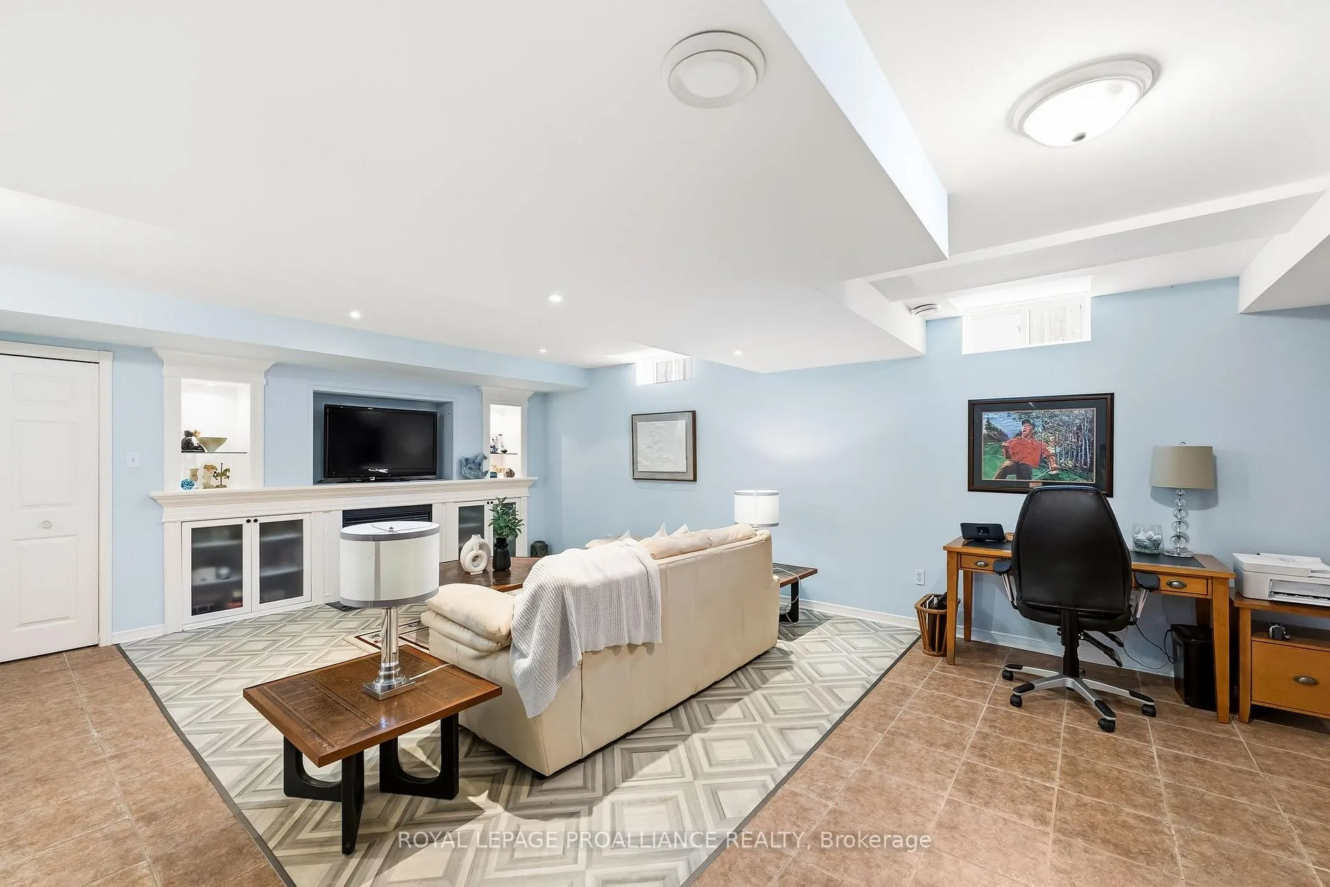 Photo 25 of 854 Munson Crescent, Cobourg — HOMEH